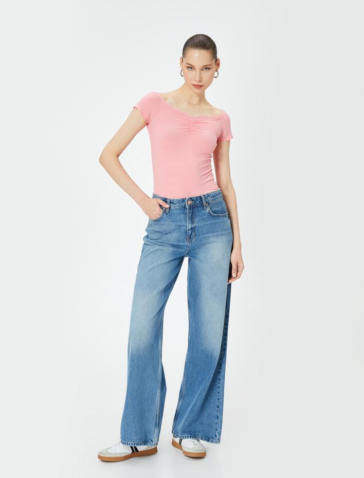  Omzu Açık Body Dantel Detaylı Drapeli Kısa Kollu Slim Fit