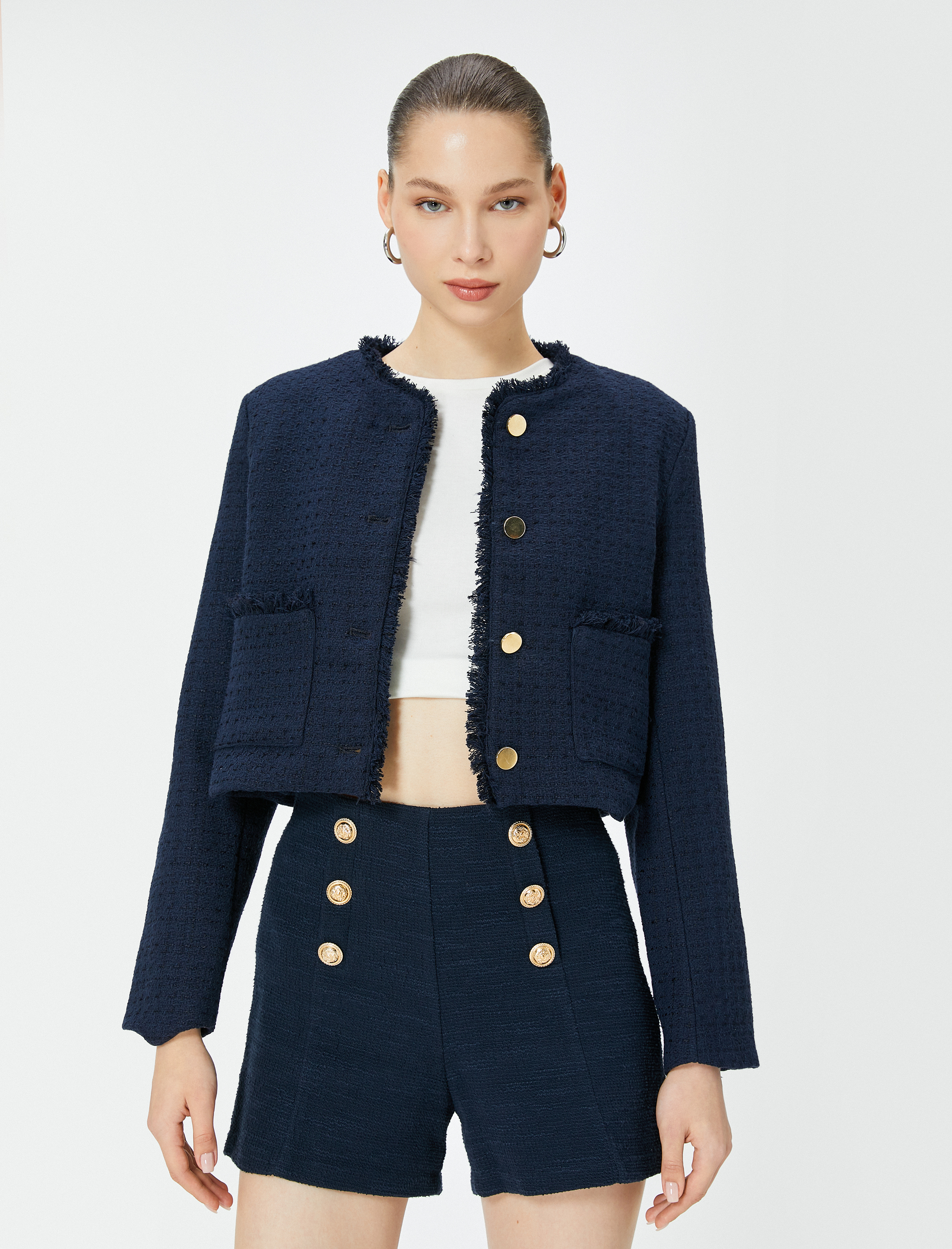   Crop Tüvit Ceket Gold Düğmeli Yuvarlak Yaka Cepli