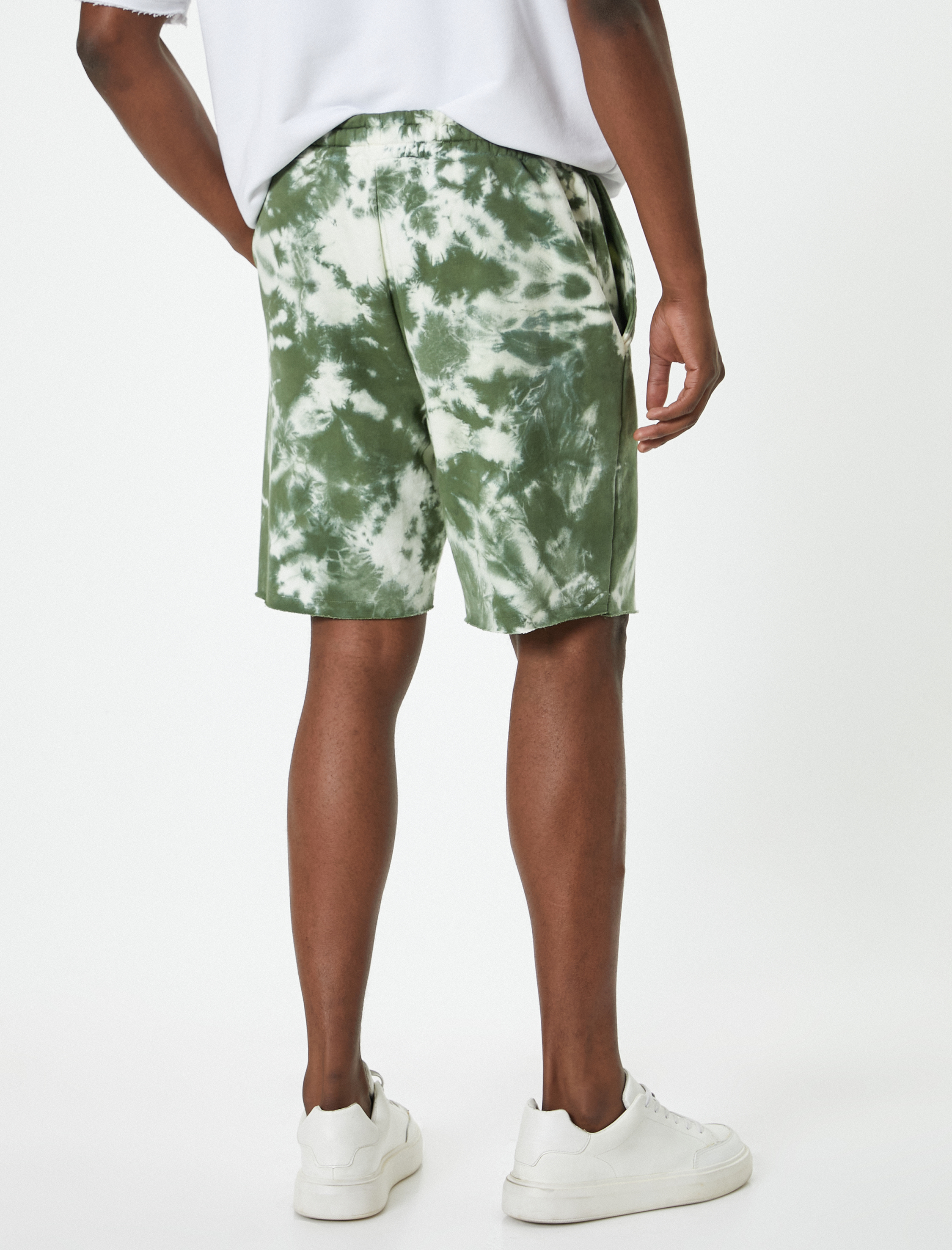   Oversize Bermuda Şort Beli Bağcıklı Soyut Baskılı Cepli