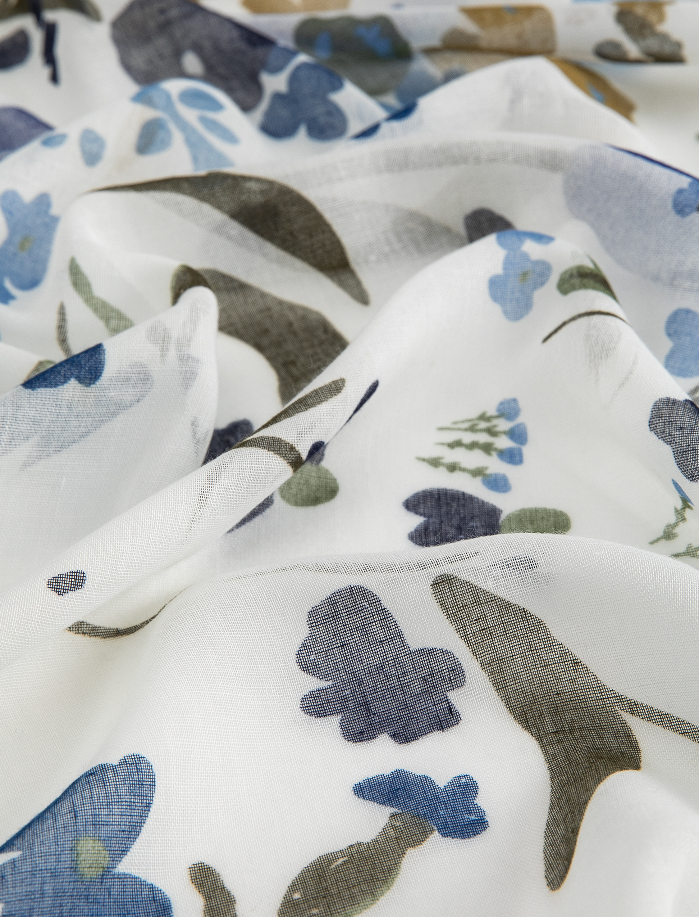  Kadın Çiçekli Şal Uzun