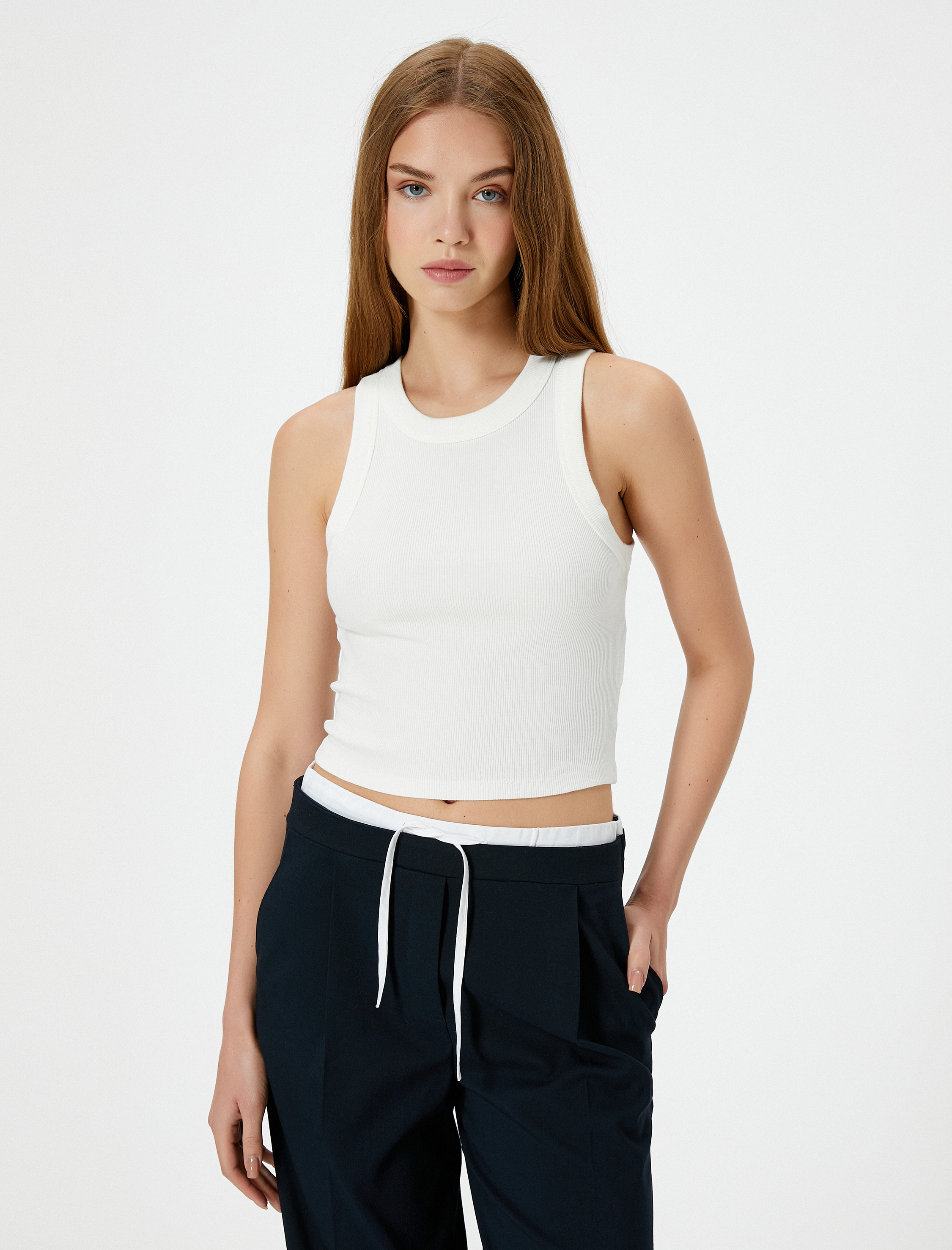   Crop Basic Halter Yaka Atlet Ribanalı Pamuklu Slim Fit
