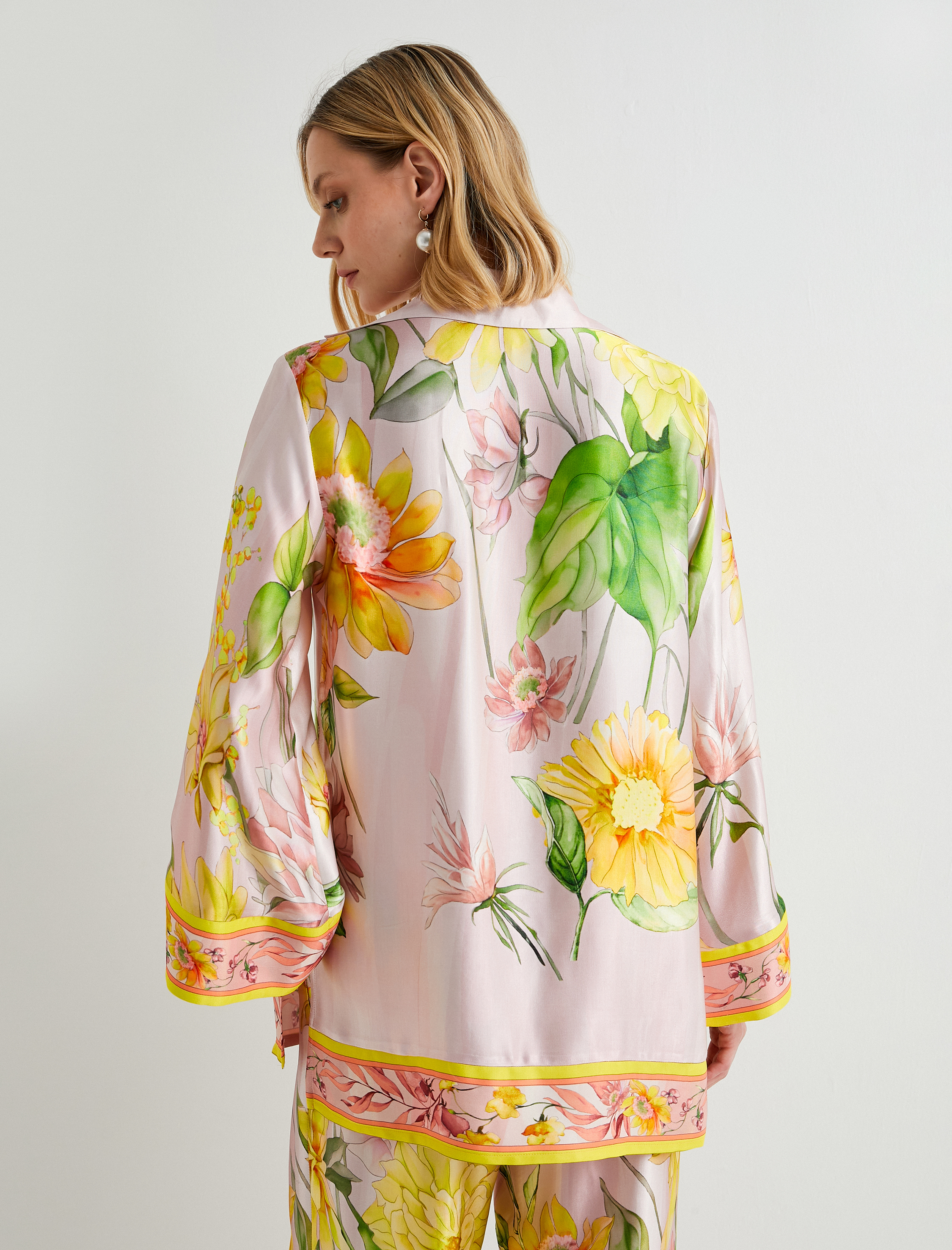   Saten Çiçekli Tunik