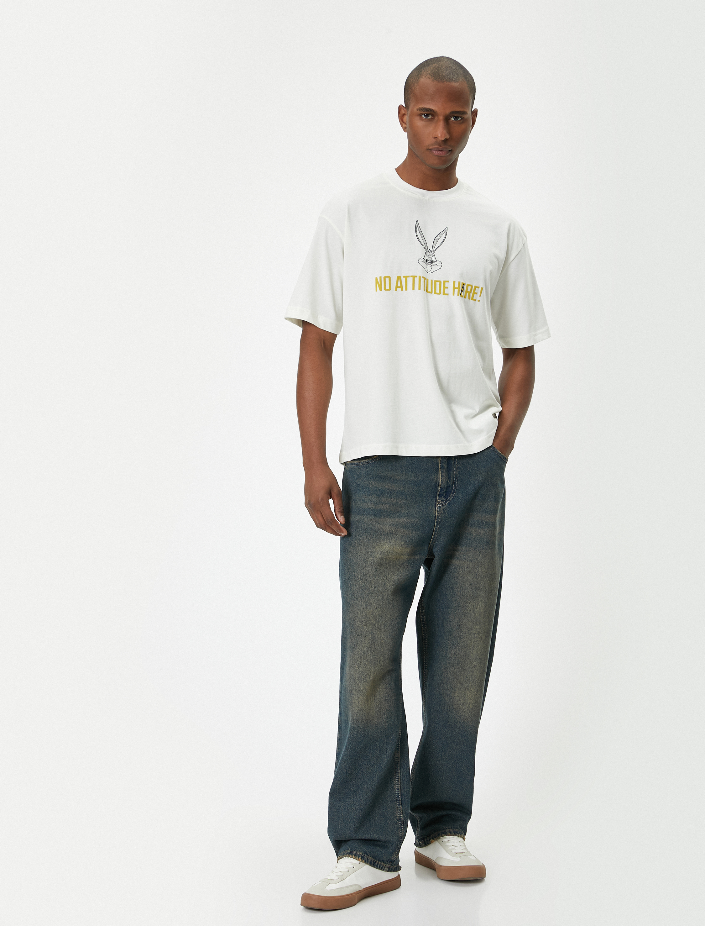   Bugs Bunny Oversize Tişört Lisanslı Arkası Baskılı