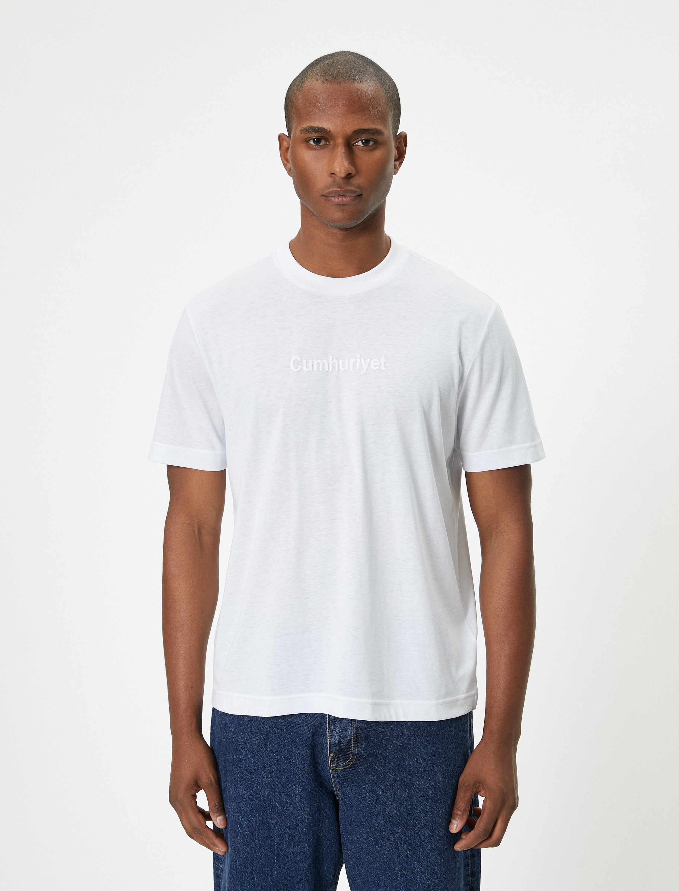   Cumhuriyet Nakışlı Tişört Bisiklet Yaka Kısa Kollu