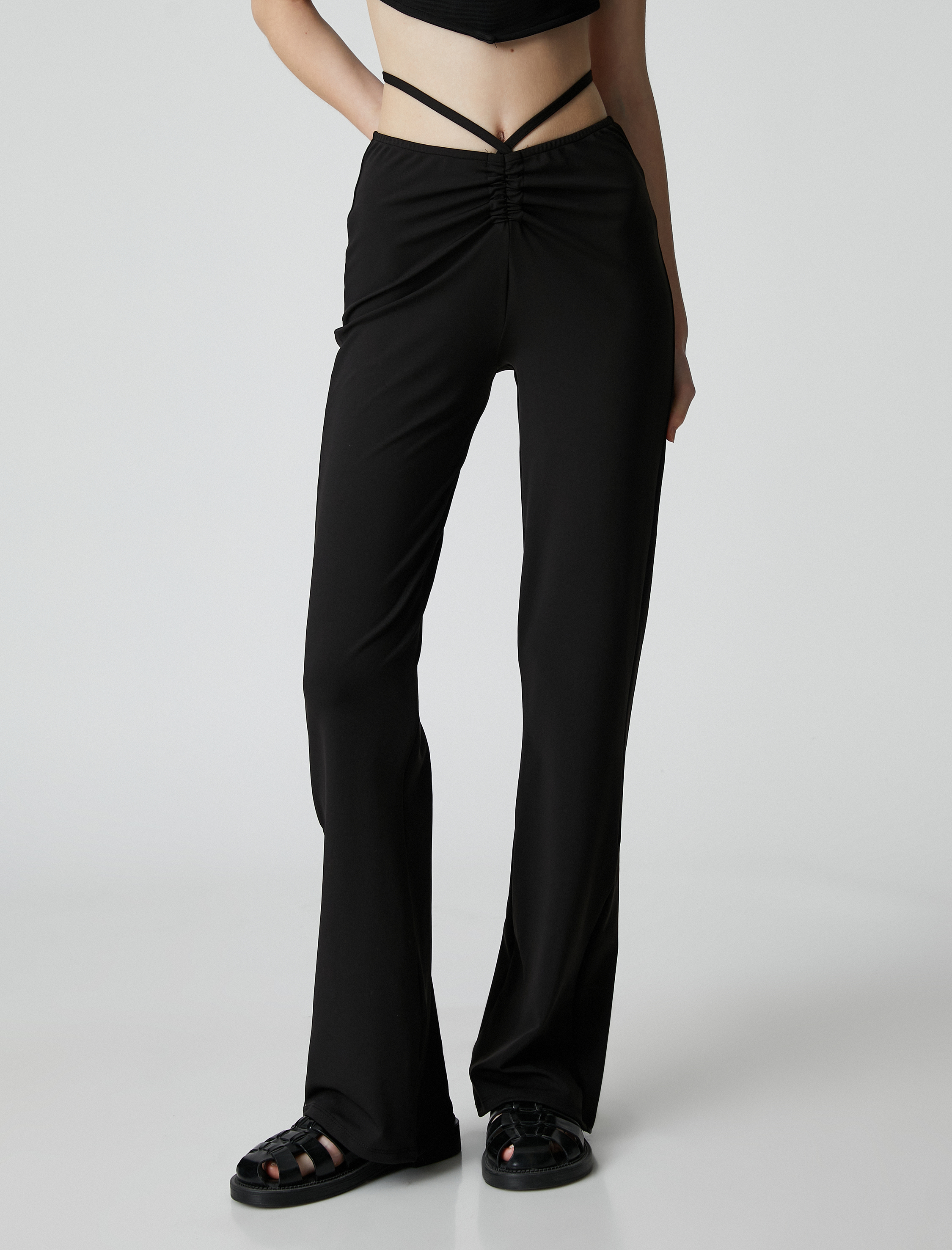   İspanyol Paça Pantolon Beli Biye Detaylı Drapeli