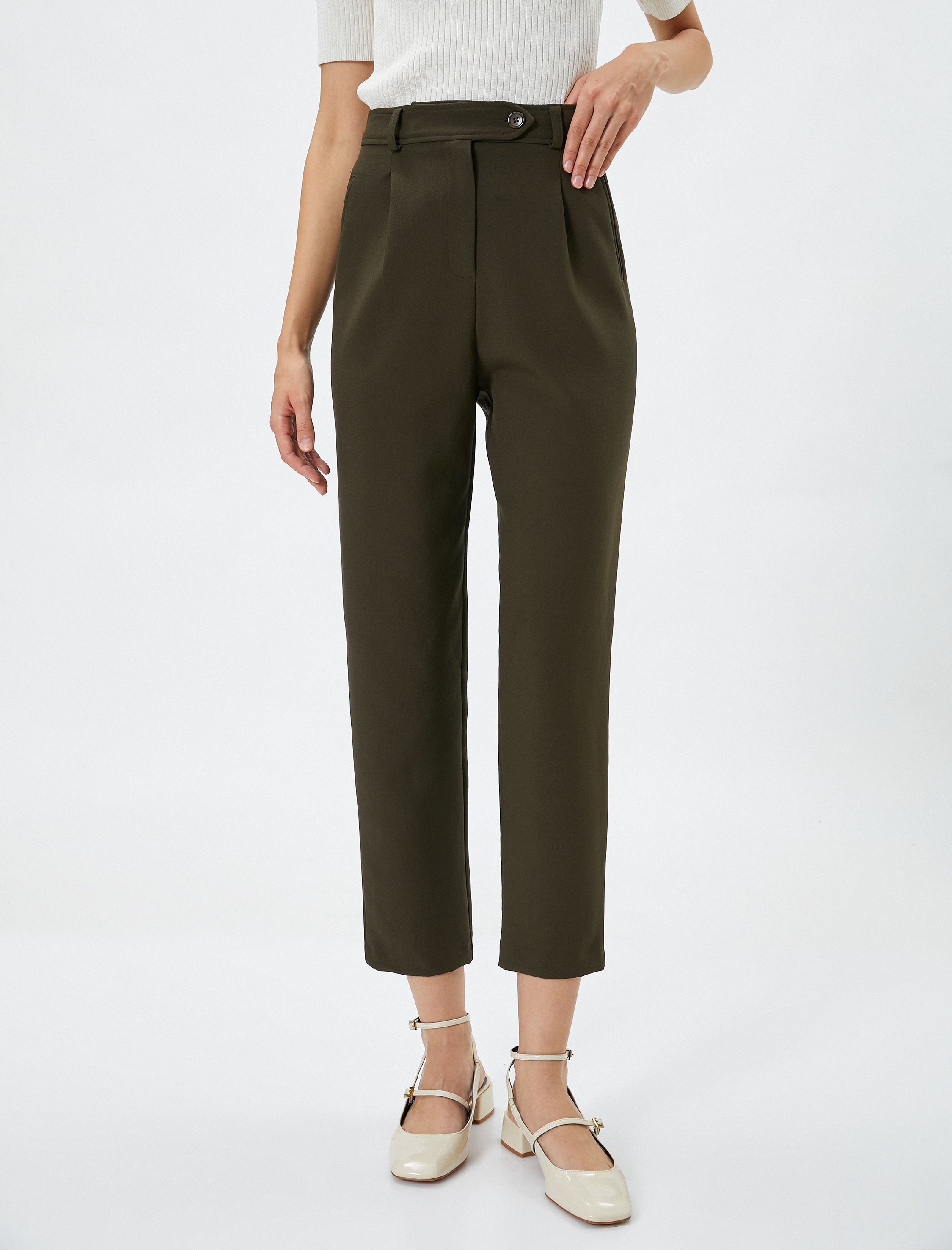 Kumaş Pantolon Yüksek Bel Düğme Detaylı