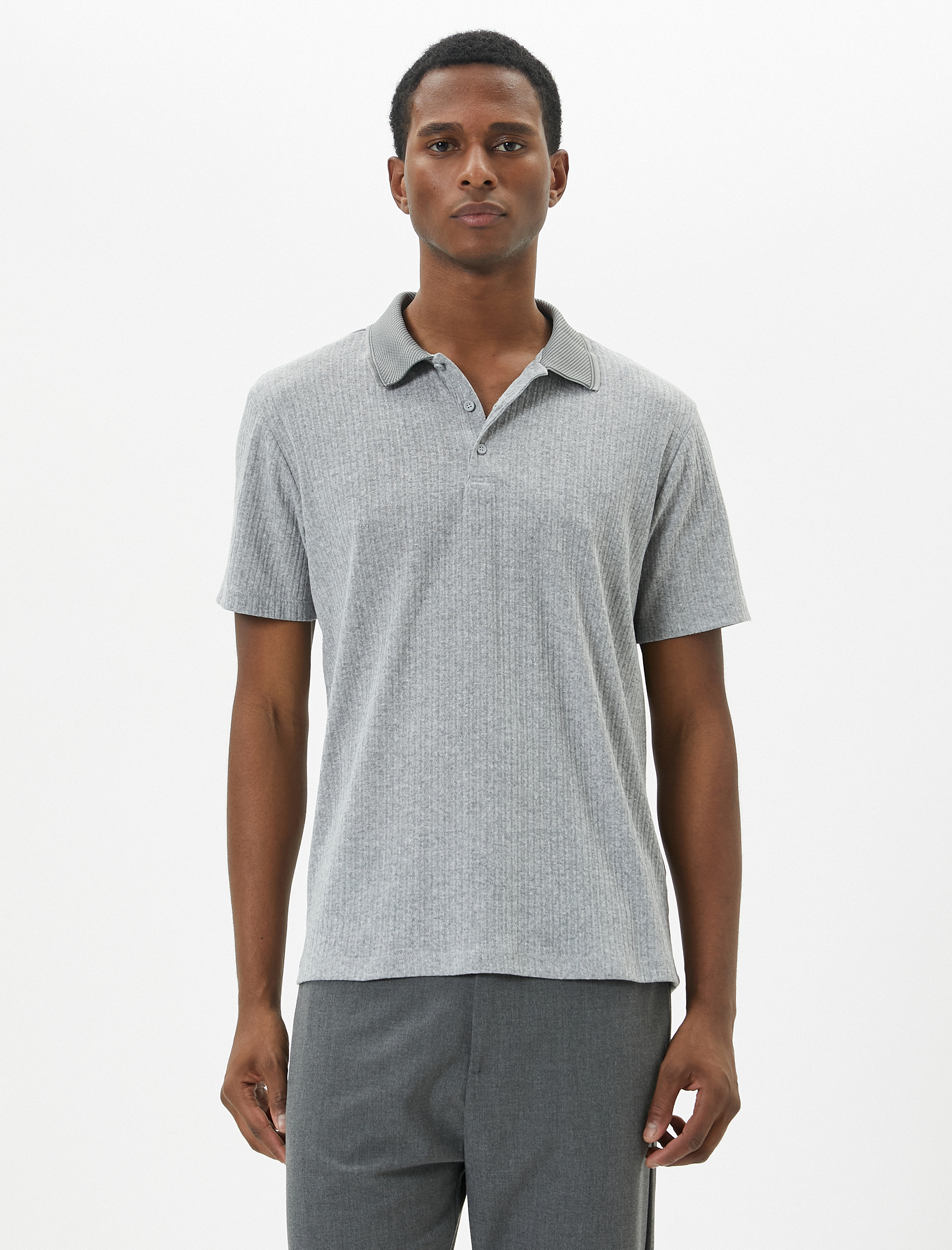   Polo Tişört Yaka Detaylı Düğmeli Kısa Kollu Dokulu