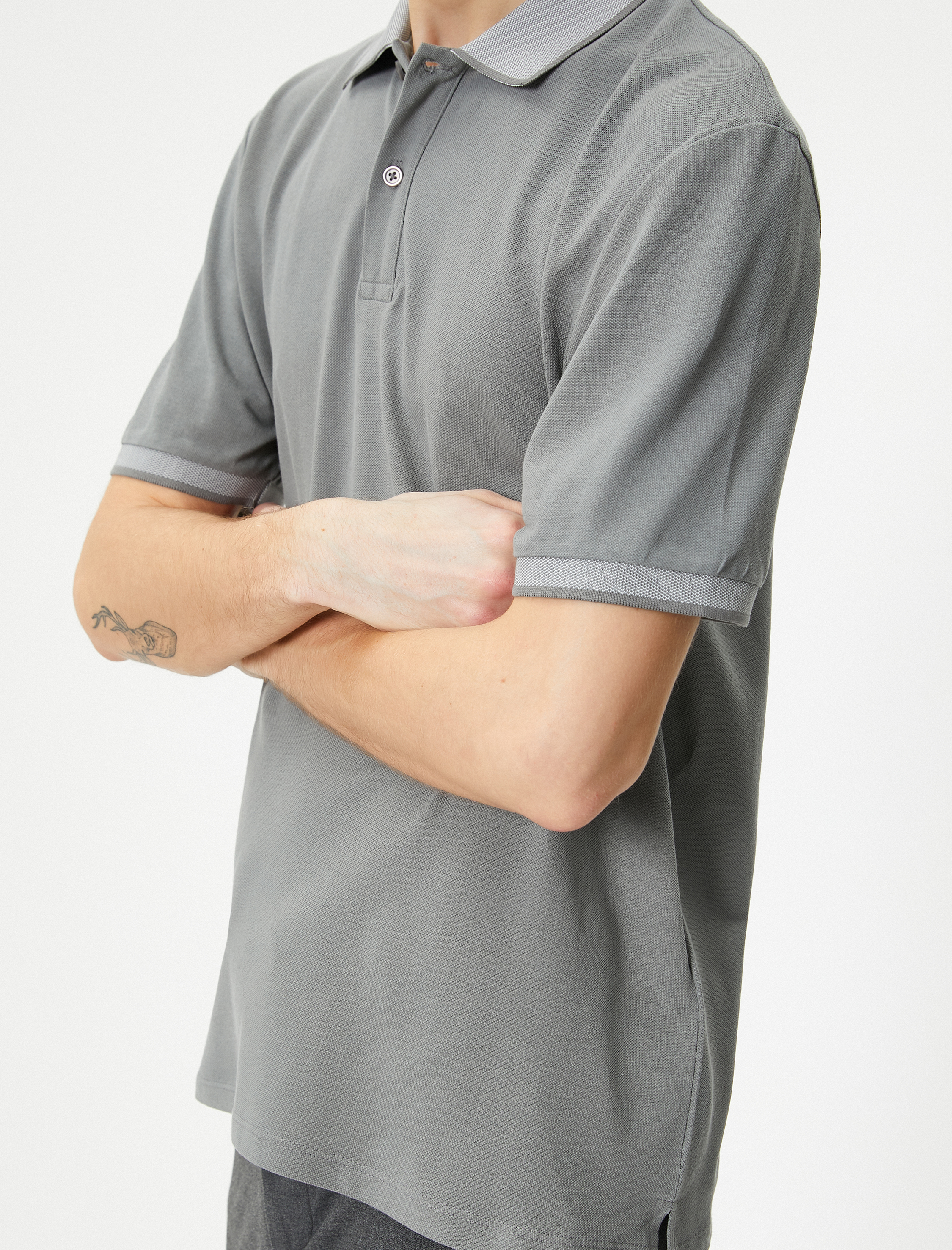 Polo Yaka Tişört Slim Fit Kısa Kollu Yaka Detaylı