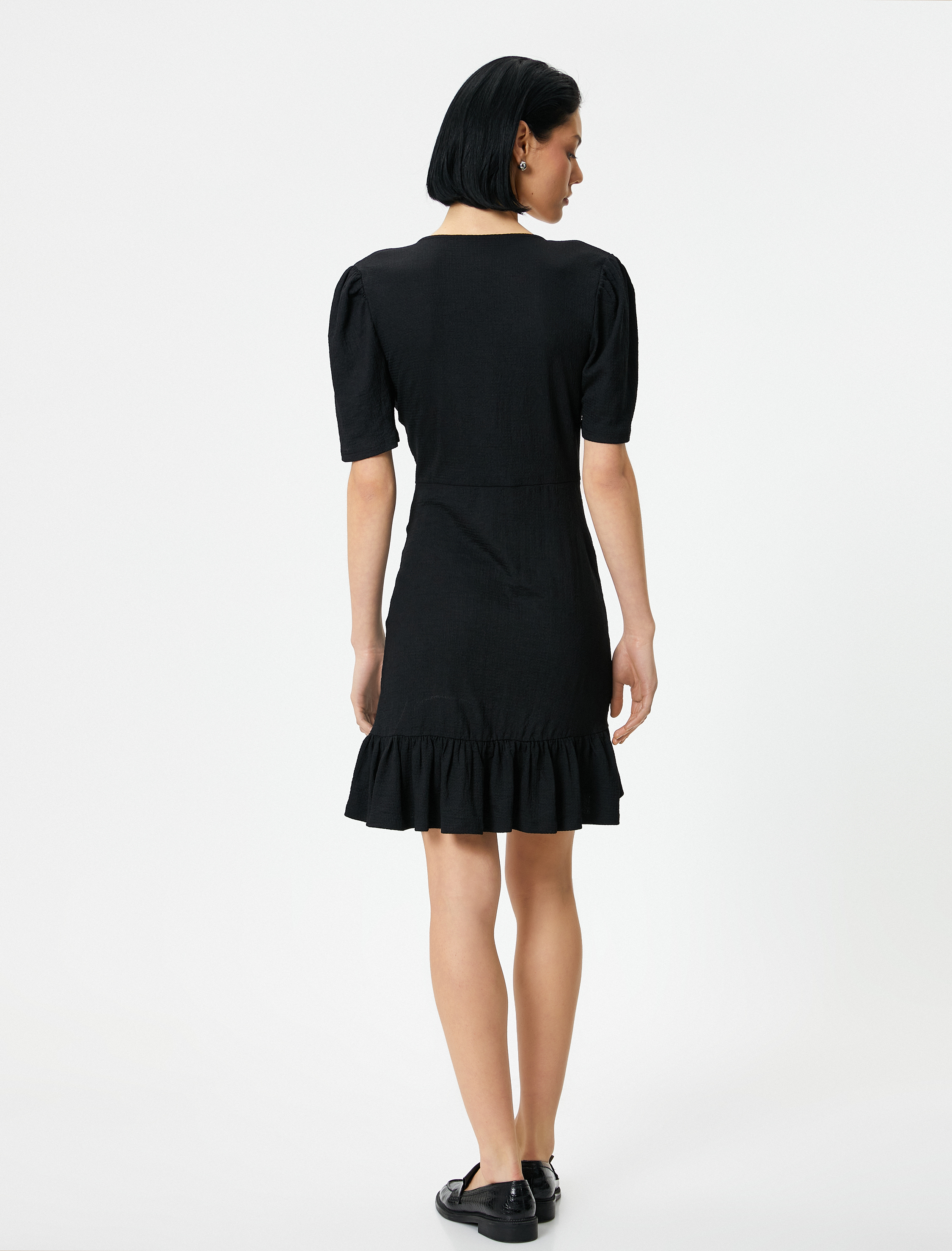   Mini Fırfırlı Elbise V Yaka Kruvaze Balon Kol