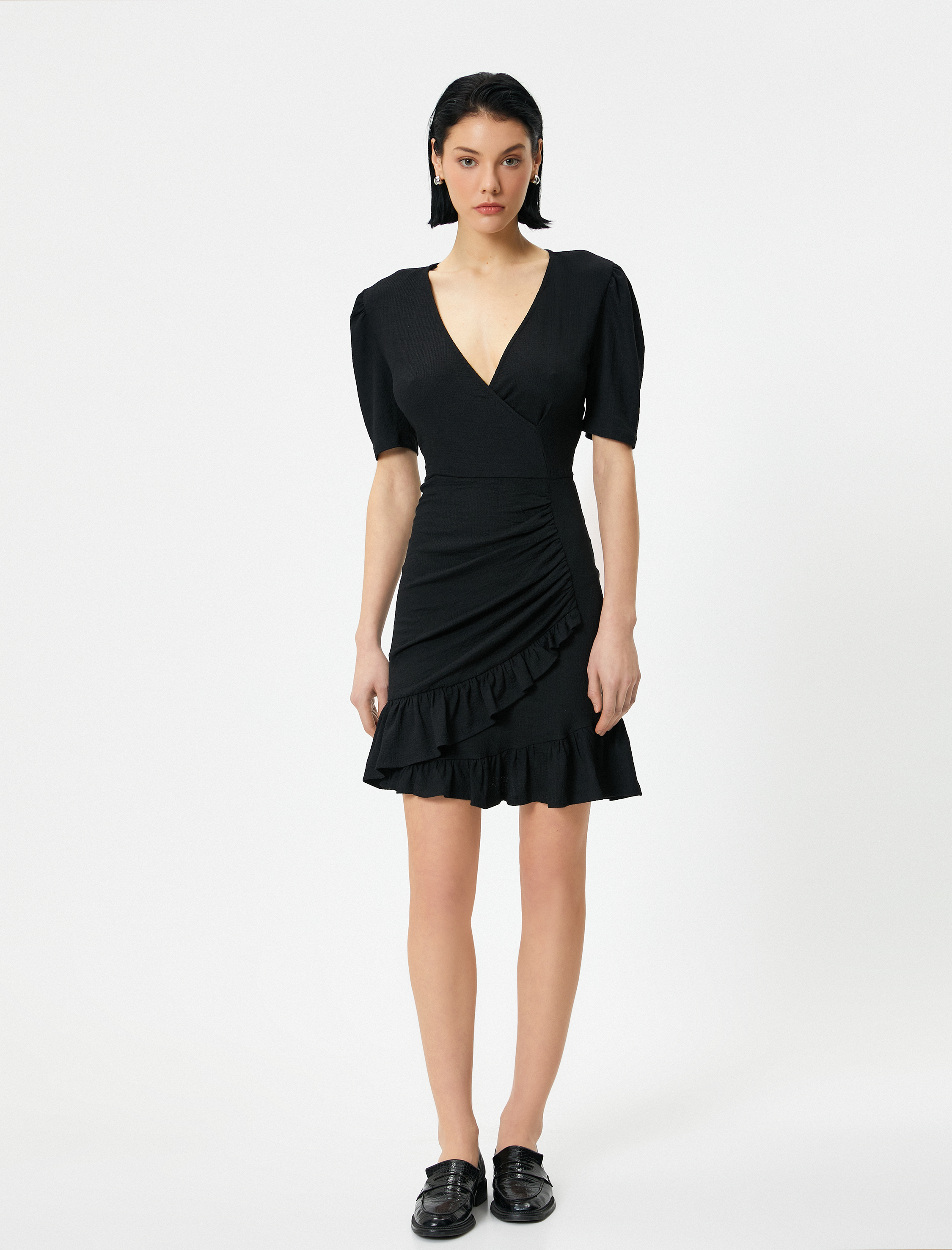   Mini Fırfırlı Elbise V Yaka Kruvaze Balon Kol