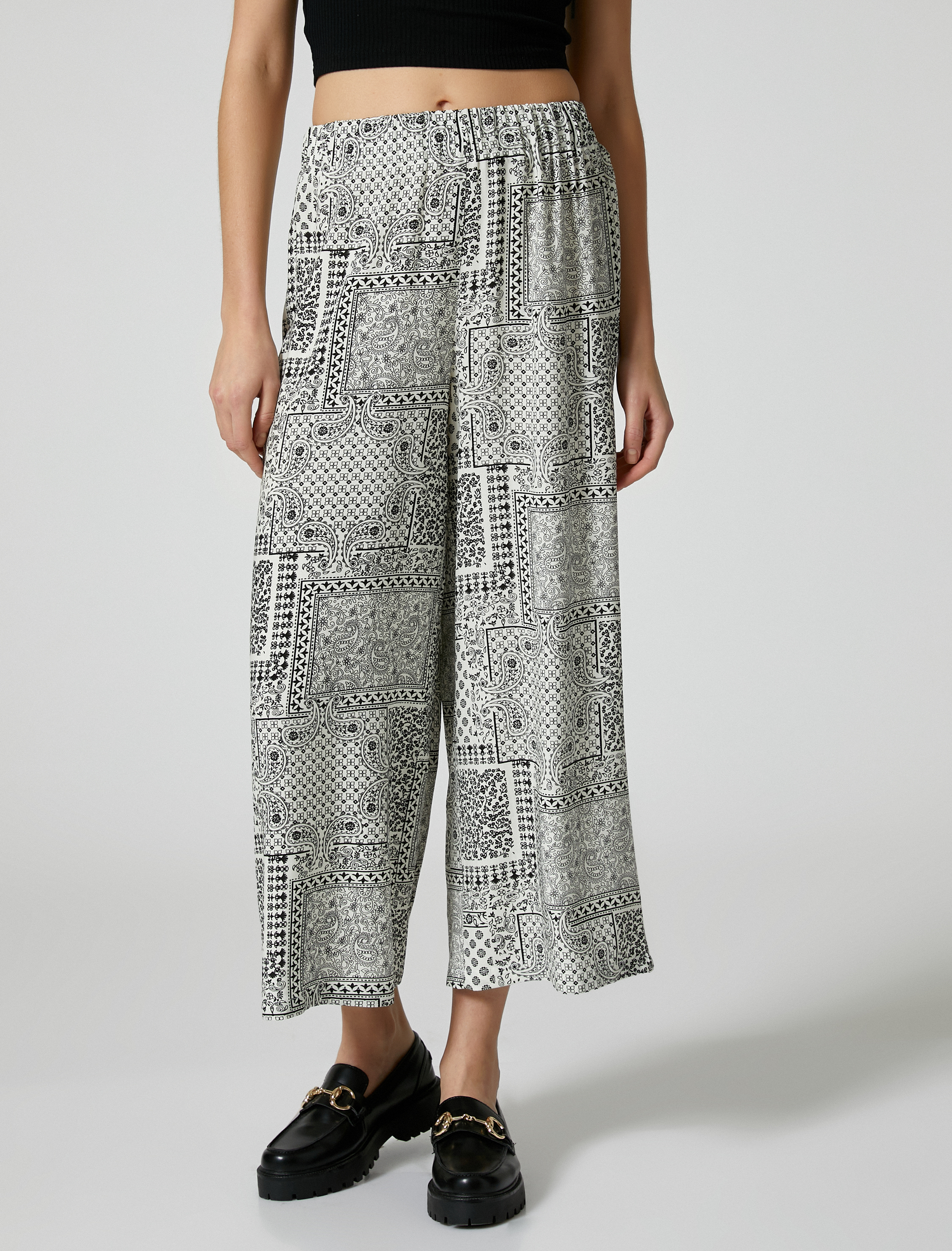   Bol Paça Rahat Kesim Pantolon Geometrik Desenli Beli Lastikli Viskoz Kumaş Karışımlı