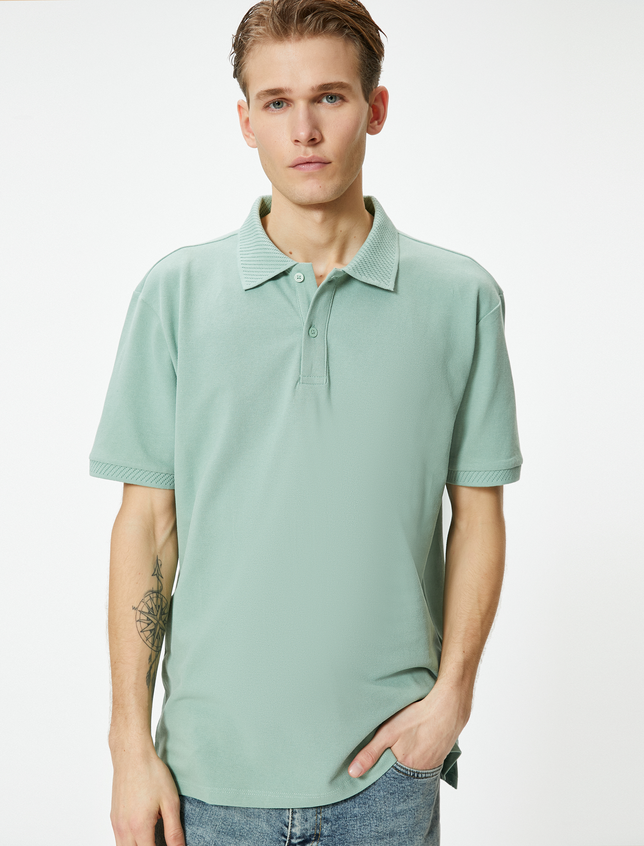 Yakalı Tişört Düğmeli Slim Fit Kısa Kollu
