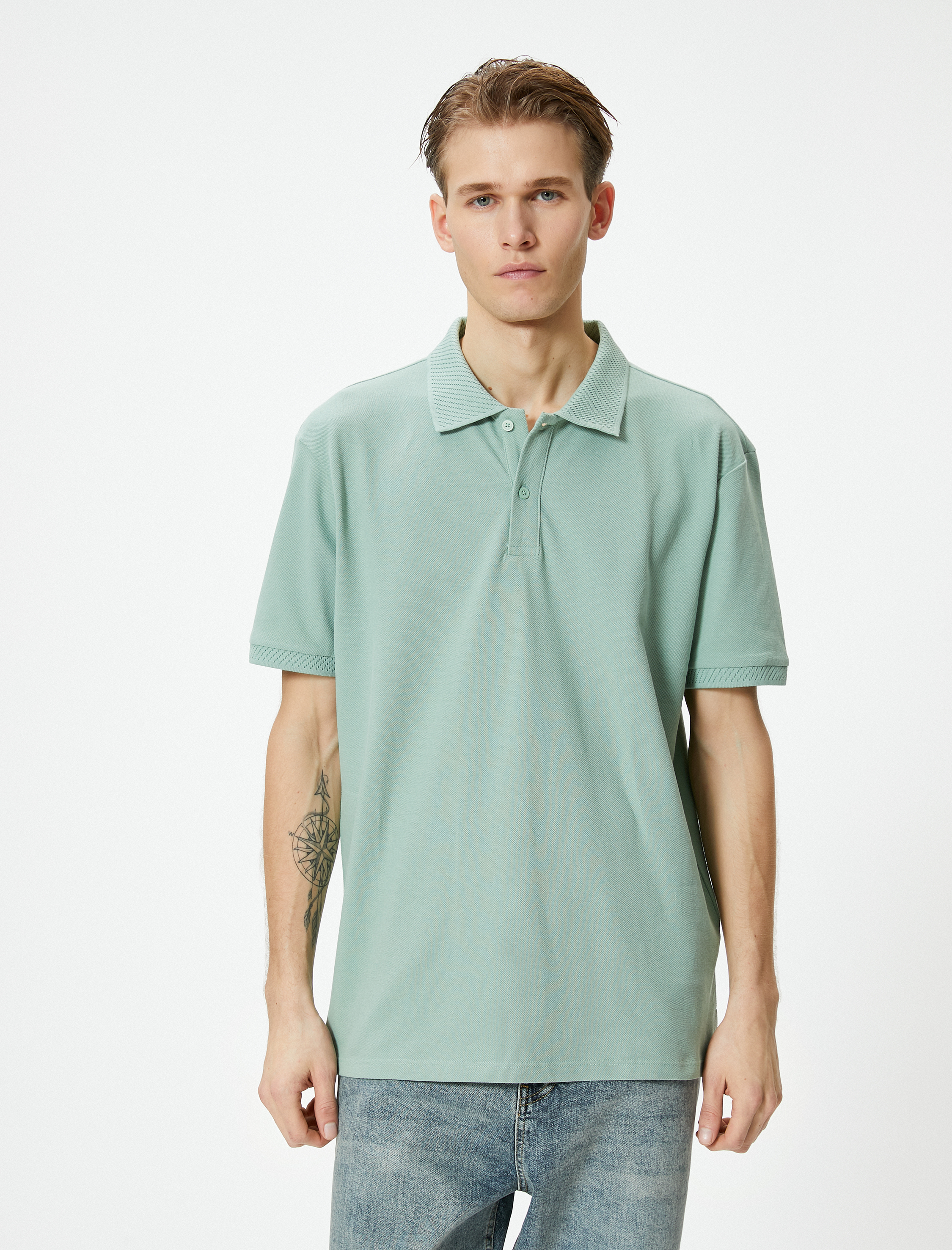 Yakalı Tişört Düğmeli Slim Fit Kısa Kollu