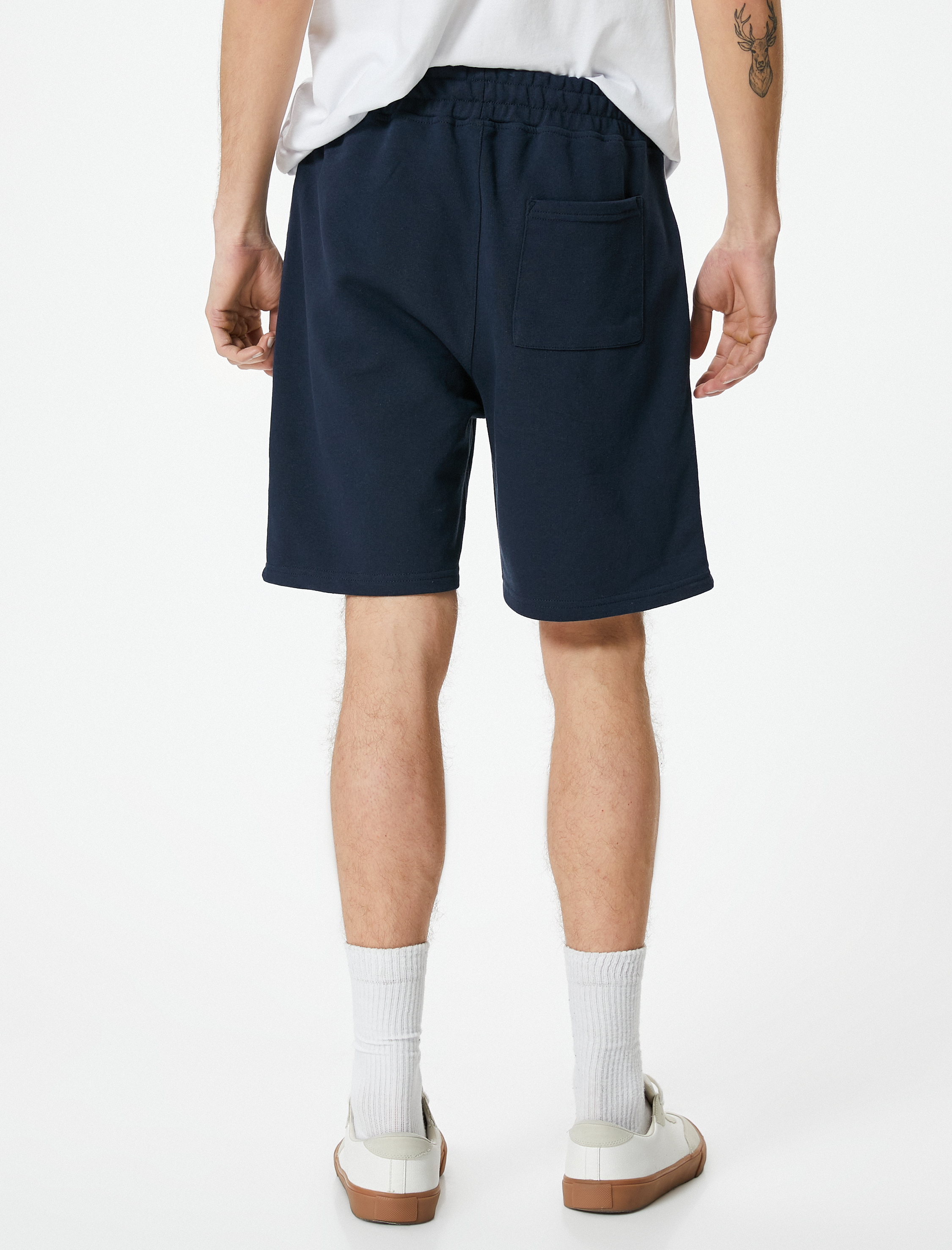   Bermuda Şort Beli Lastikli Cep Detaylı Biyeli