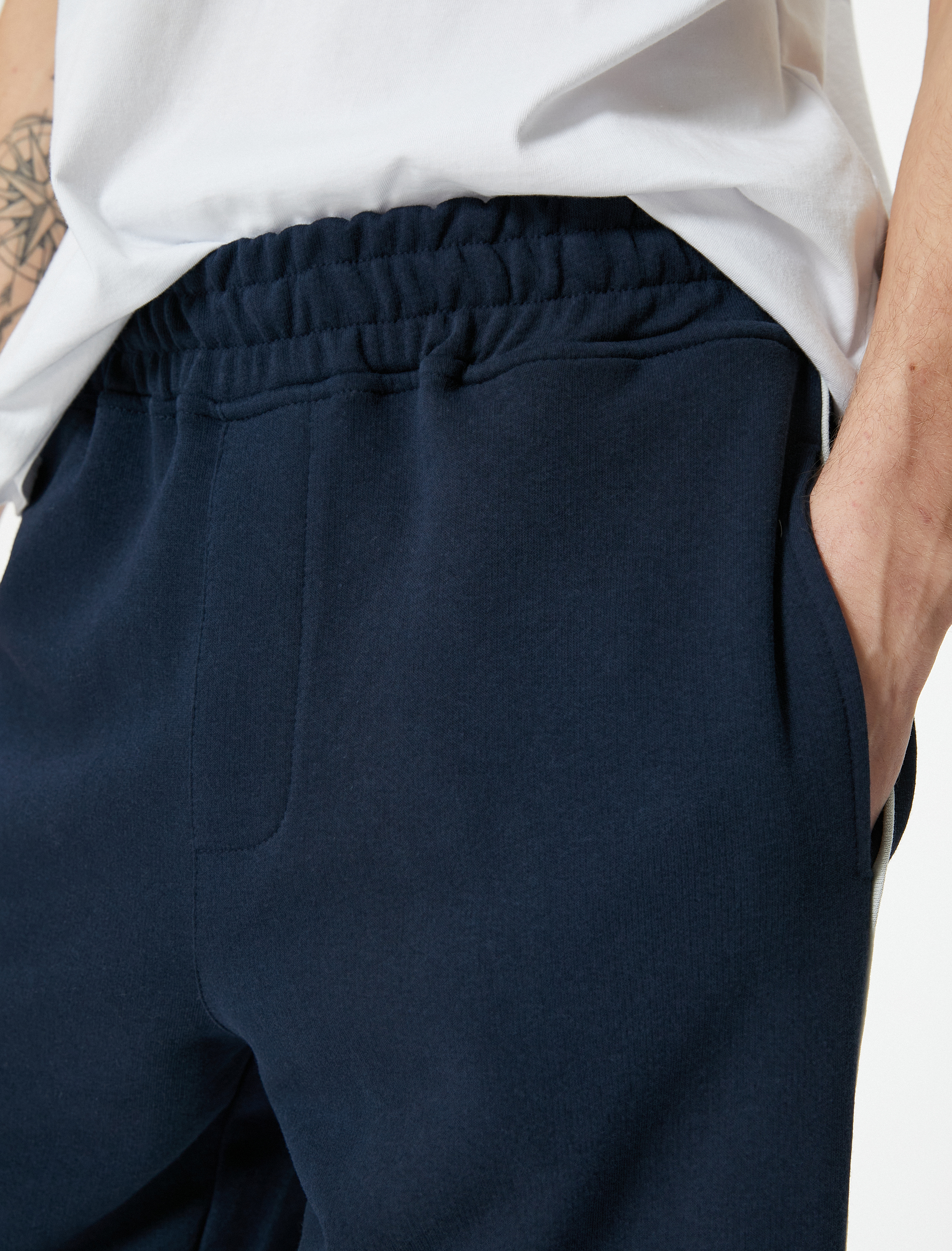   Bermuda Şort Beli Lastikli Cep Detaylı Biyeli