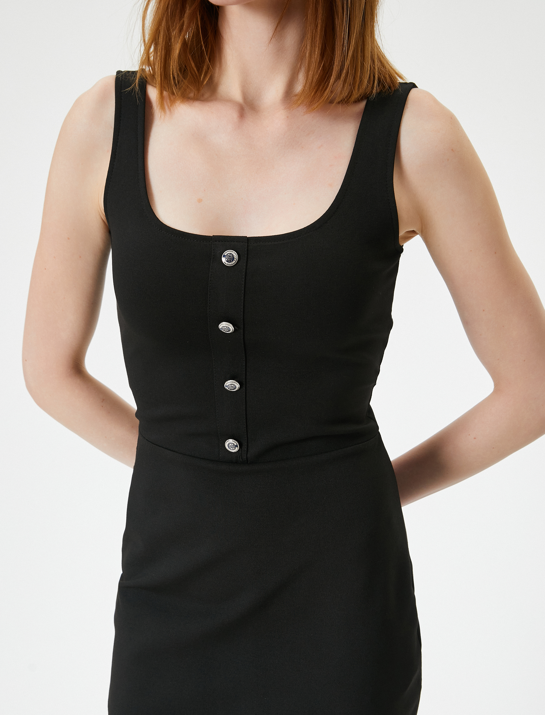   Mini Viskon Elbise Kalın Askılı Düğmeli Kare Yaka