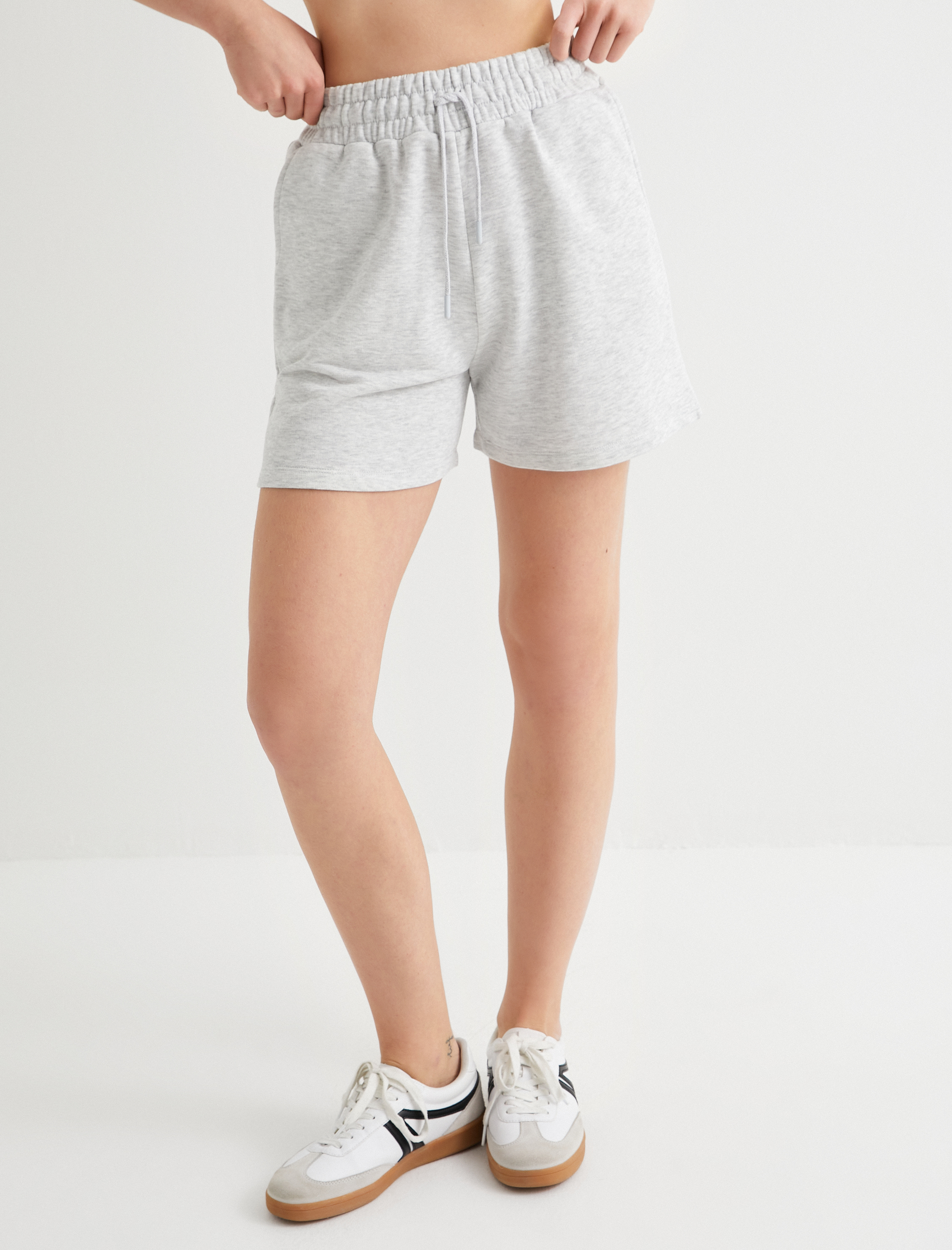   Basic Şort Beli Bağlamalı Cepli