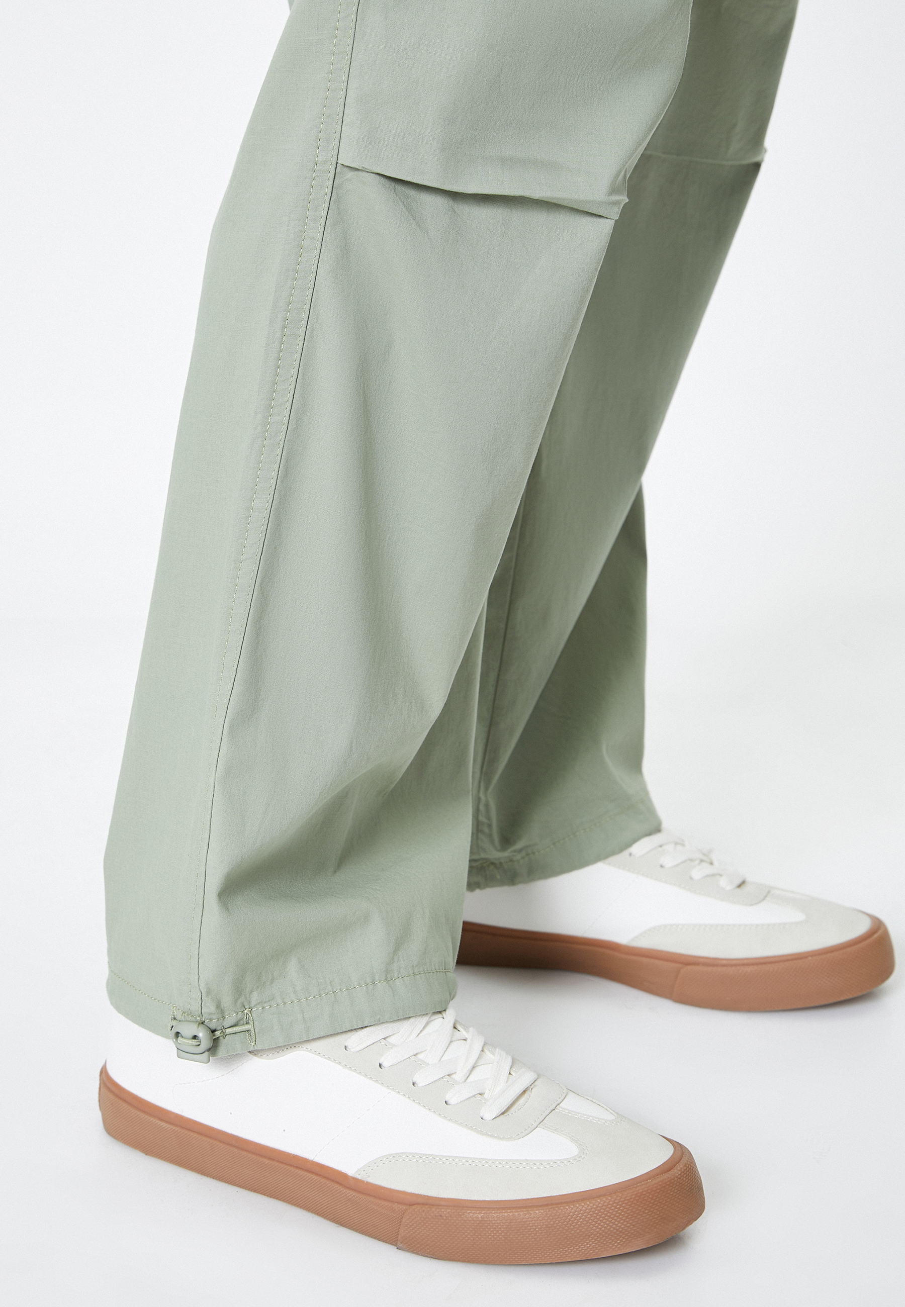   Oversize Paraşüt Pantolon Kargo Cep Detaylı