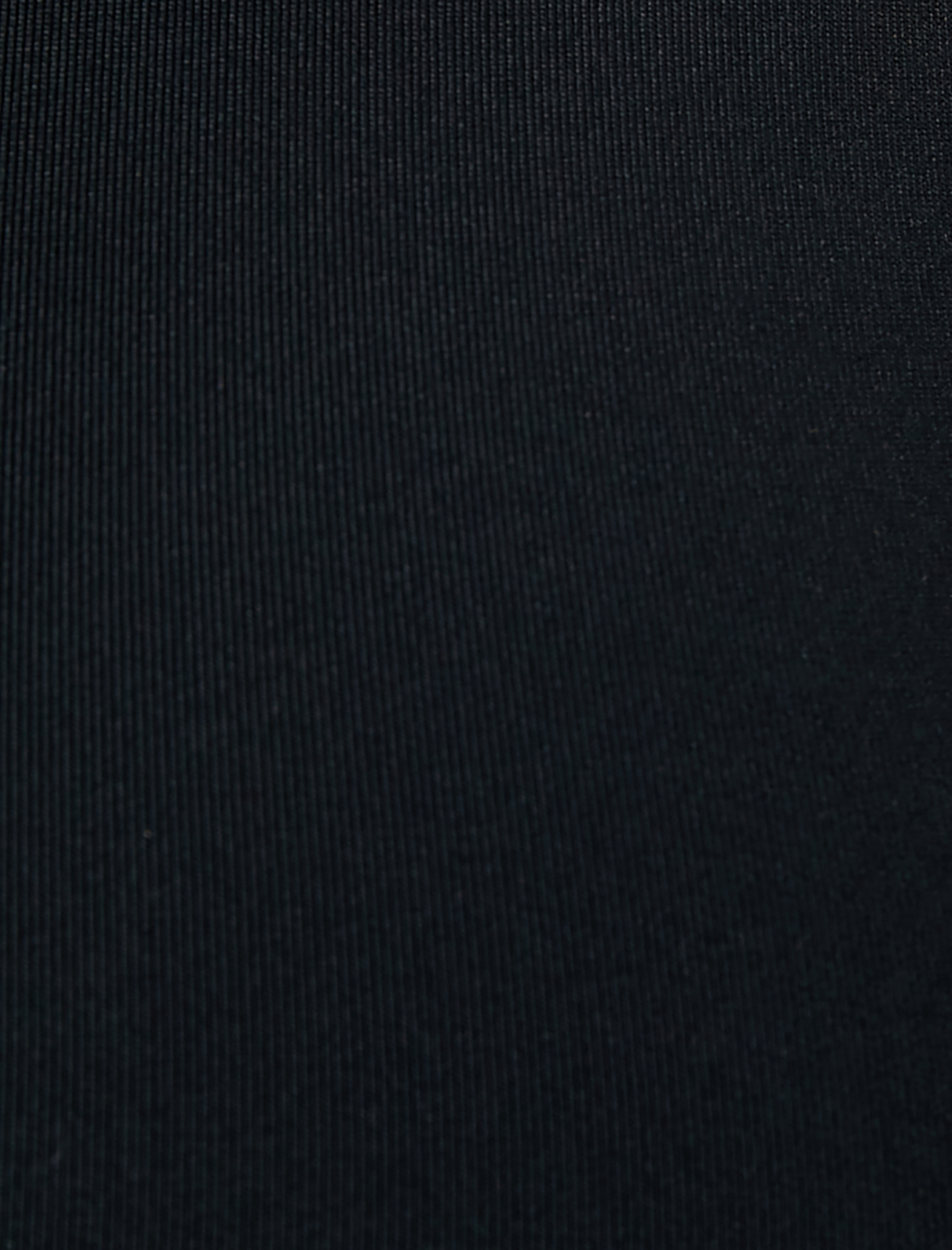   Arkası Pencere Detaylı Sporcu Sütyeni Slim Fit