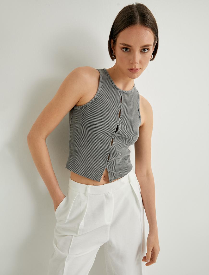   Fitilli Halter Yaka Atlet Pencere Detaylı