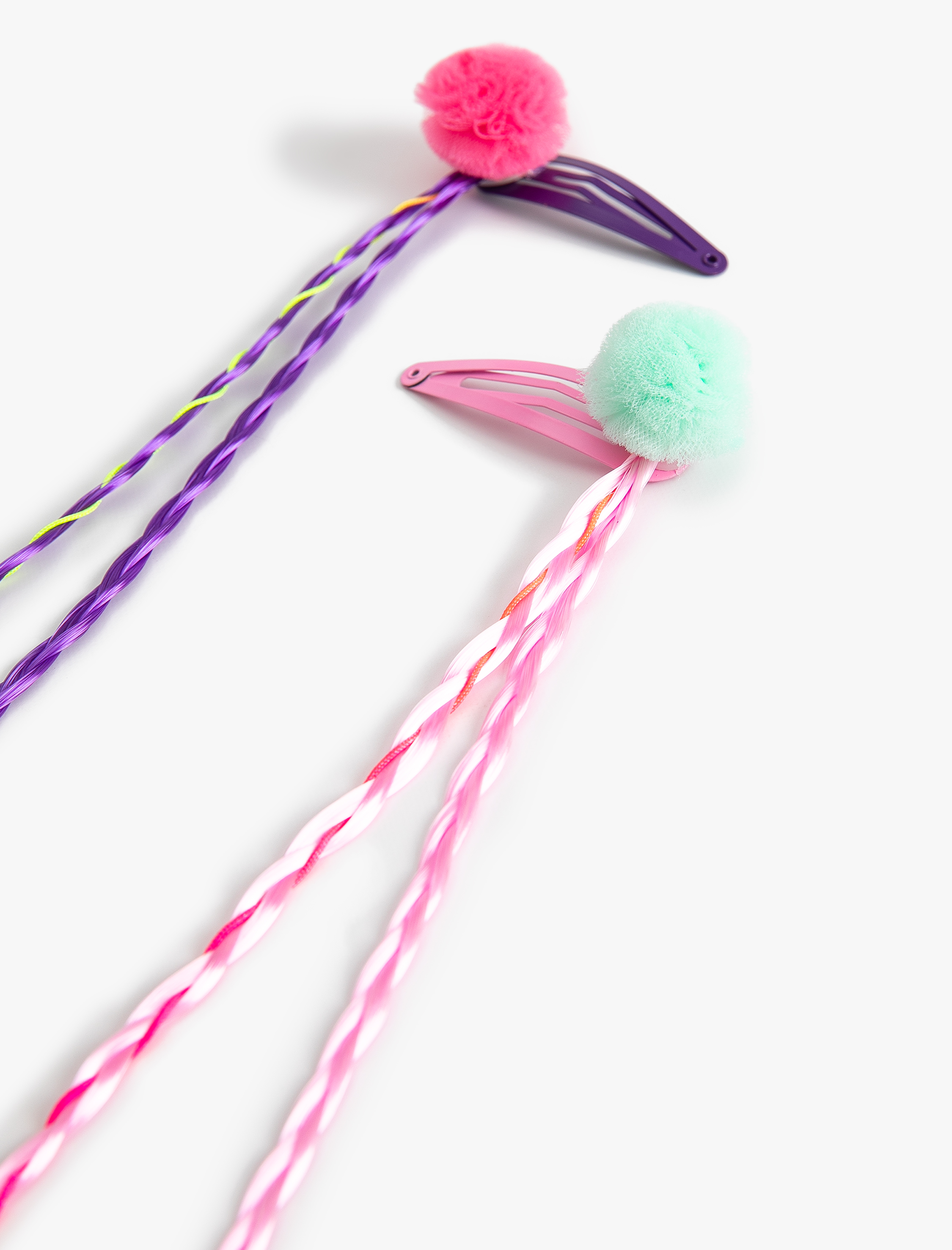  Kız Çocuk Ponpon Detaylı 2'li Klips Toka Seti