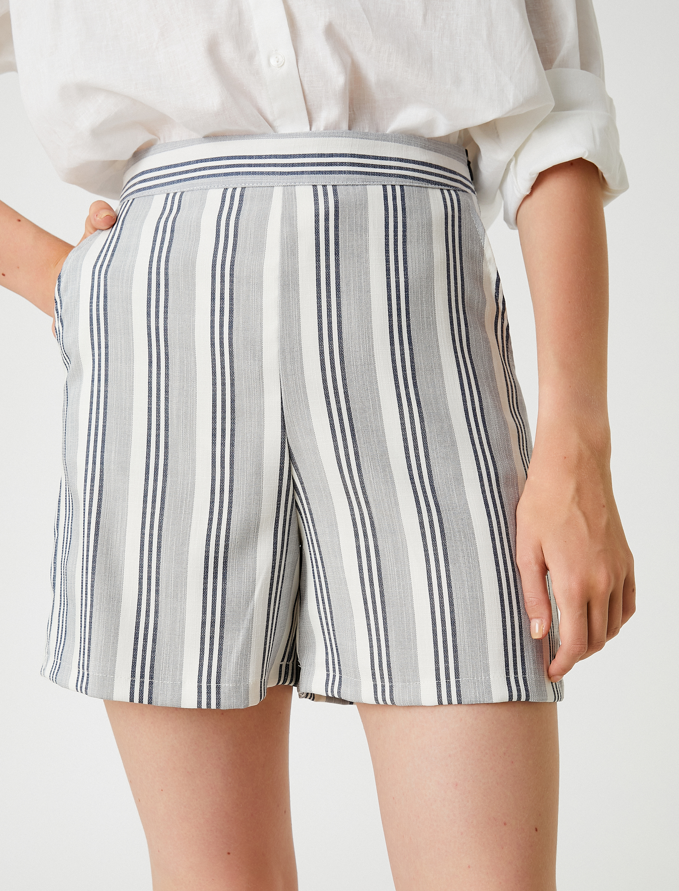   Cepli Şort Yüksek Bel