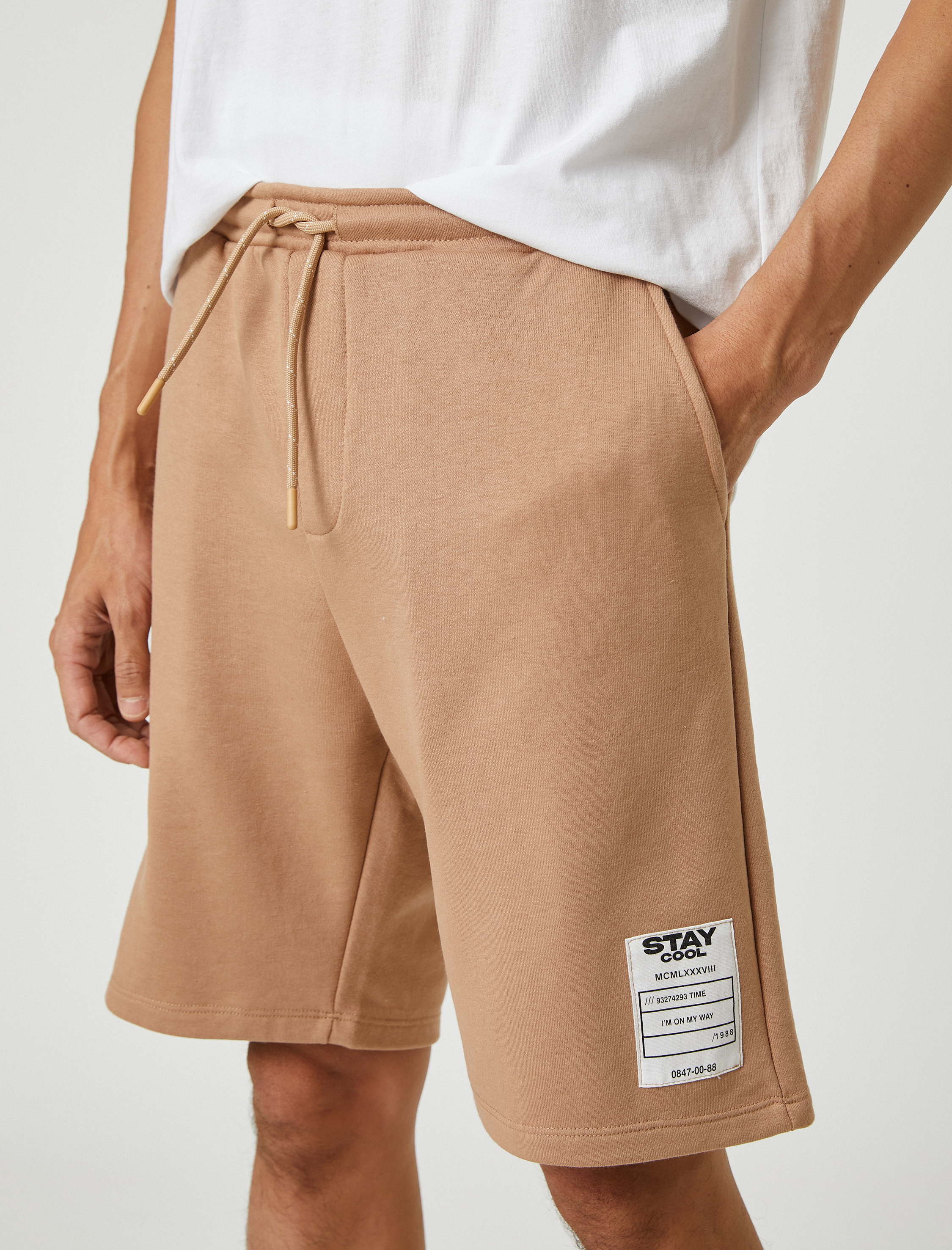   Basic Şort Beli Bağcıklı Slogan Etiket Baskılı Cepli