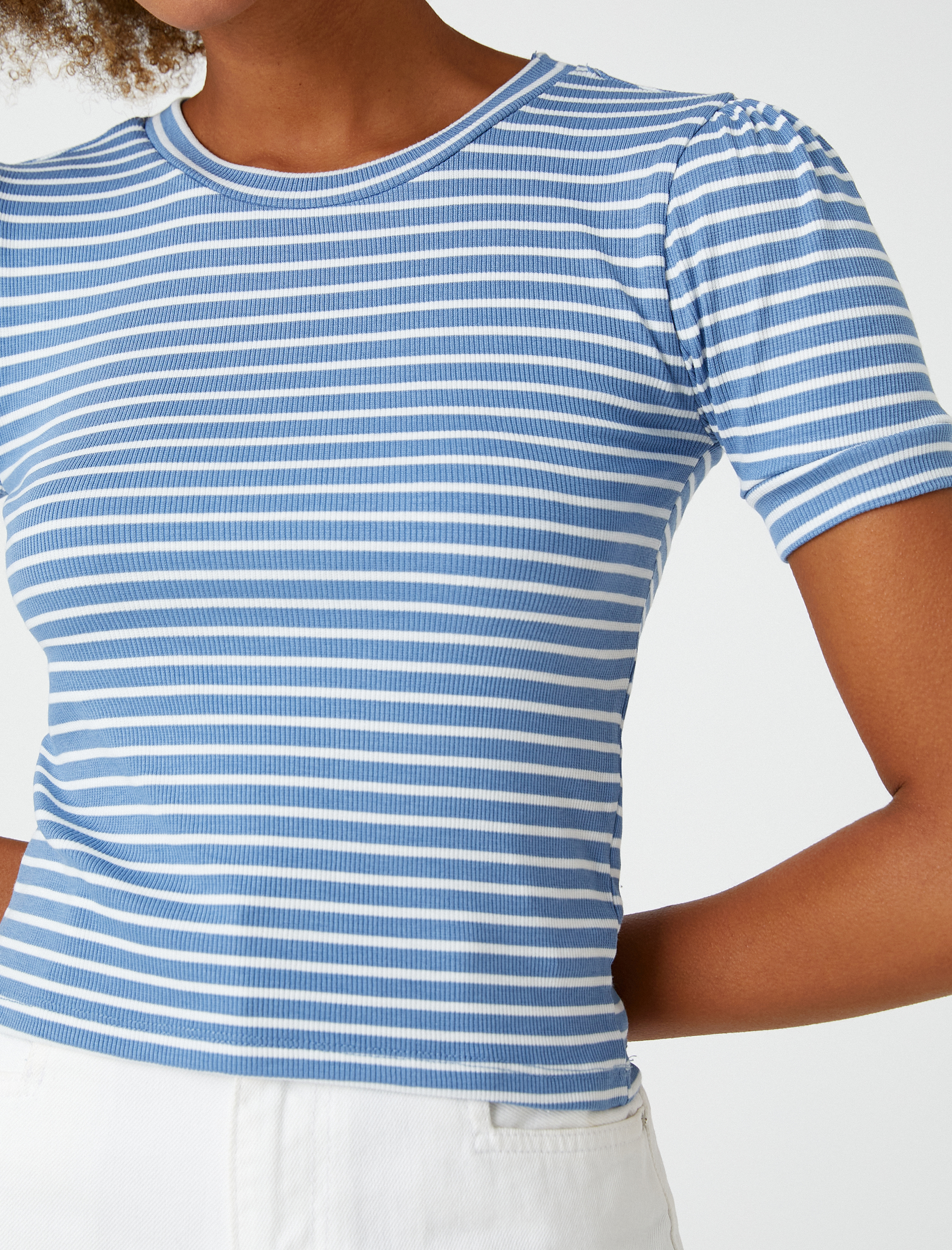   Bisiklet Yaka Tişört Kısa Kollu Fitilli Desenli