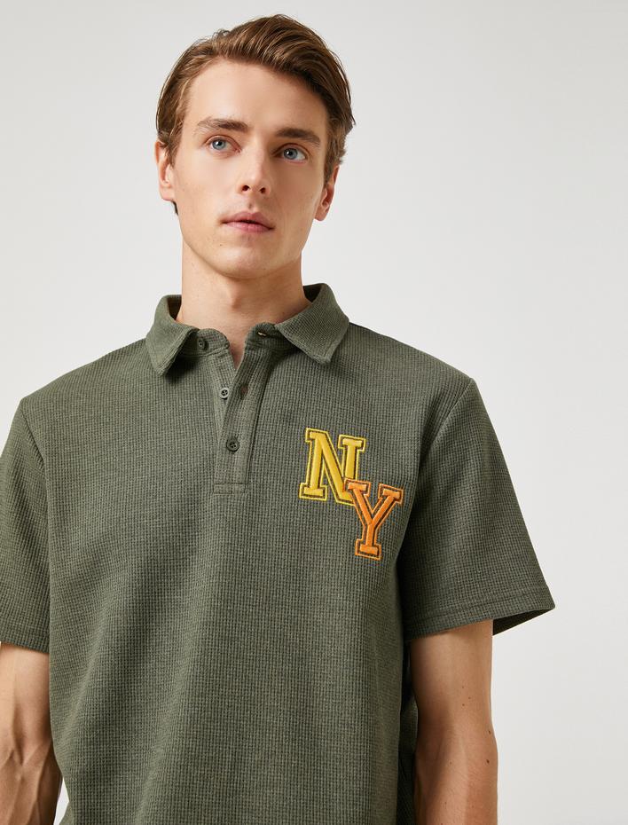  Kolej Tişört Polo Yaka Düğme Detaylı İşlemeli