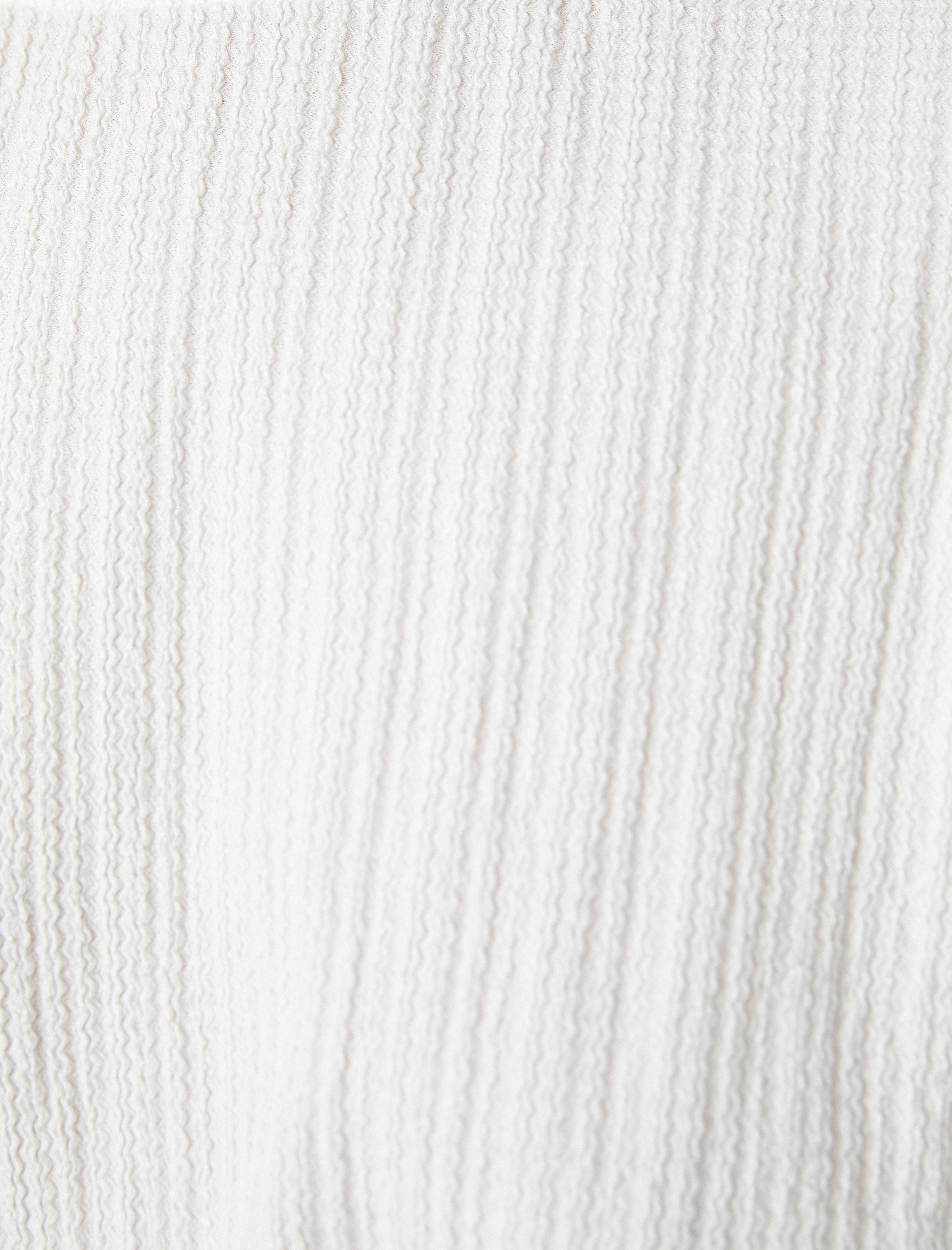   Gipeli Volanlı Tişört Kayık Yaka