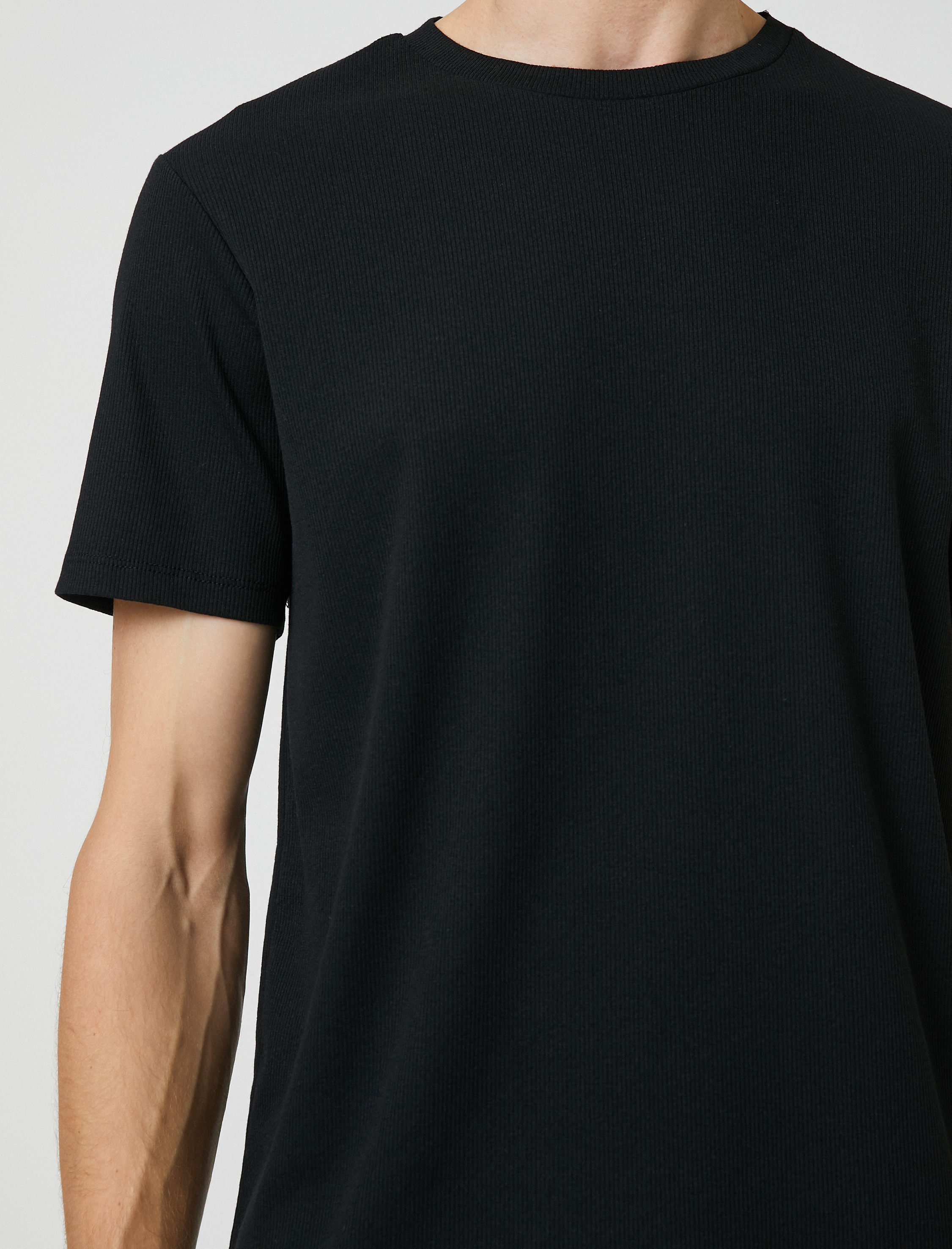   Basic Kaşkorse Tişört Bisiklet Yaka Kısa Kollu