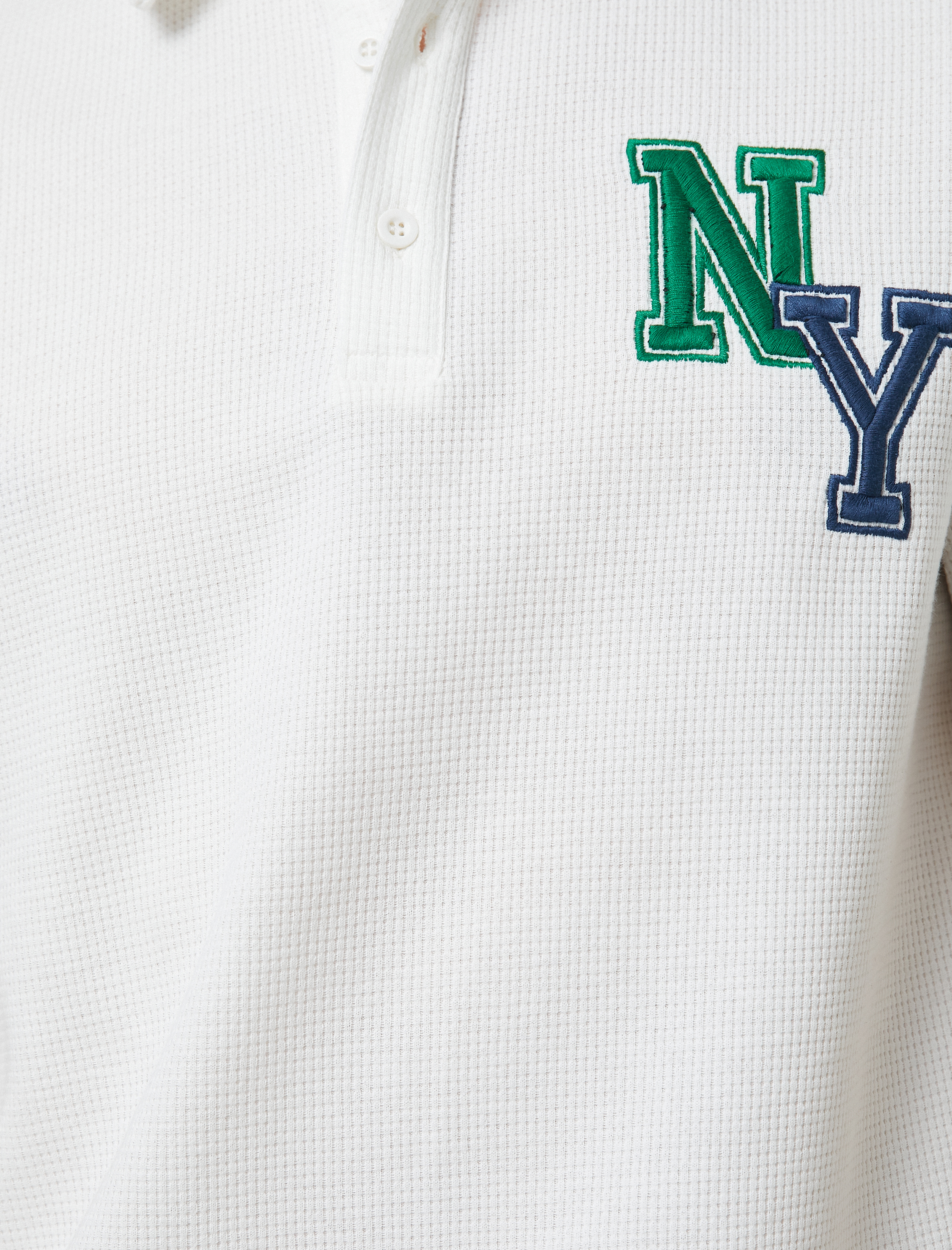   Kolej Tişört Polo Yaka Düğme Detaylı İşlemeli