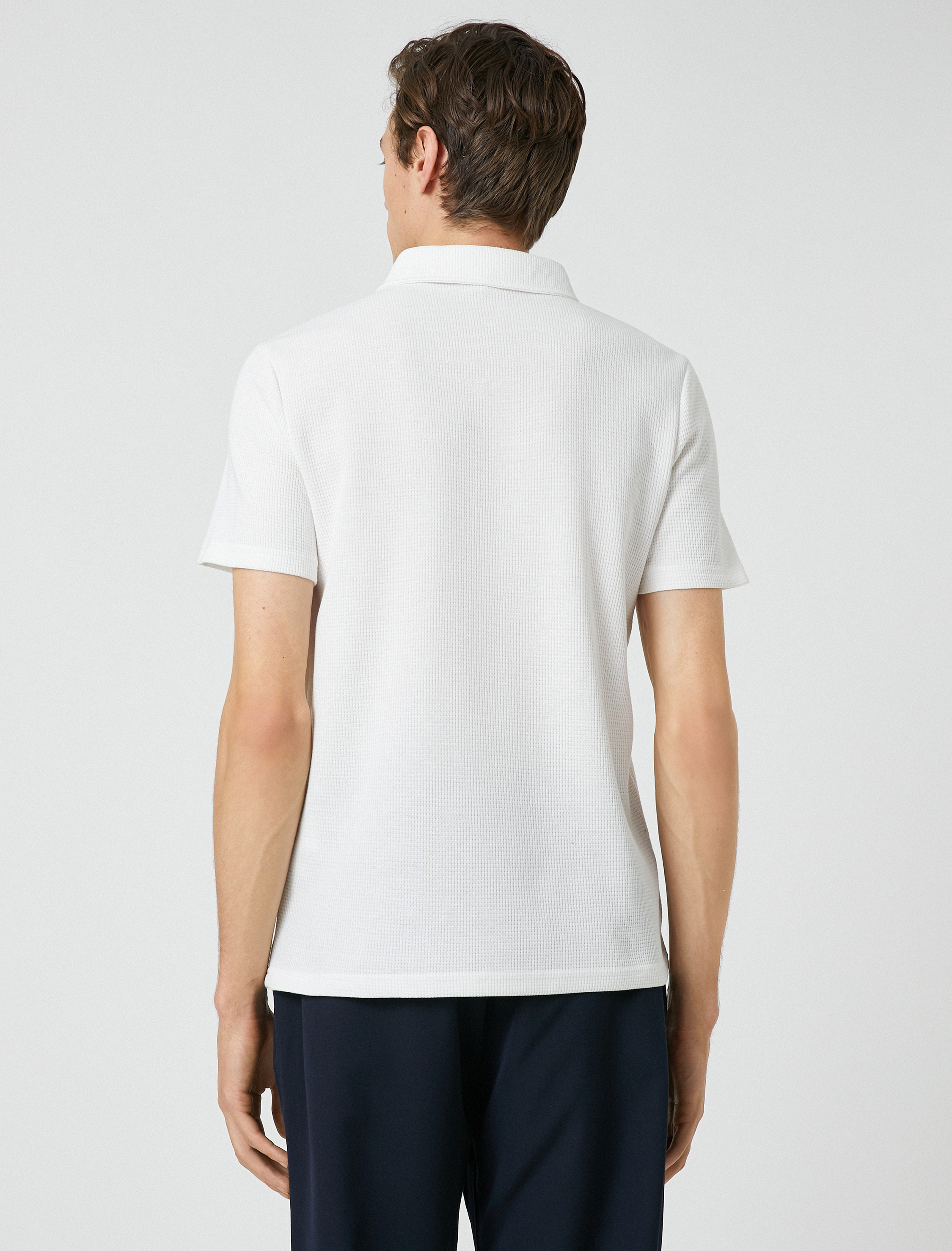   Kolej Tişört Polo Yaka Düğme Detaylı İşlemeli