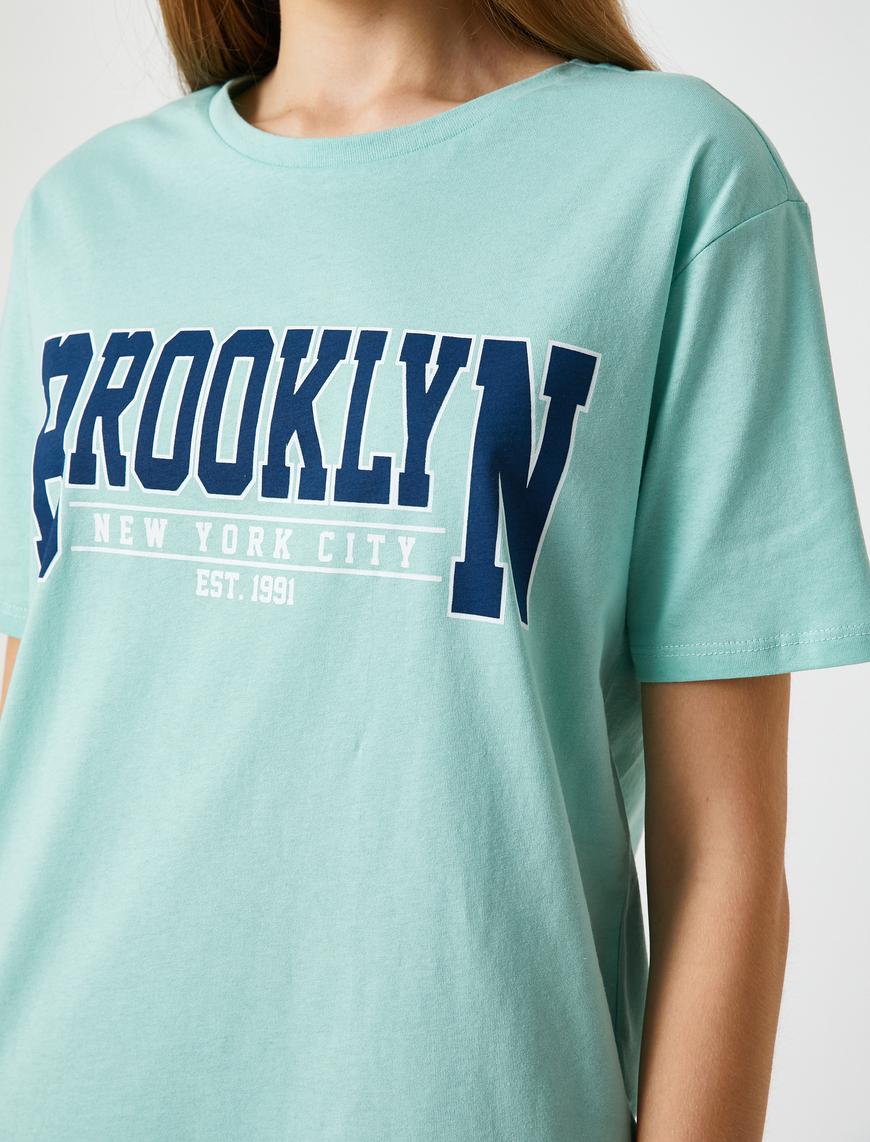   Brooklyn Baskılı Tişört Kısa Kollu Bisiklet Yaka