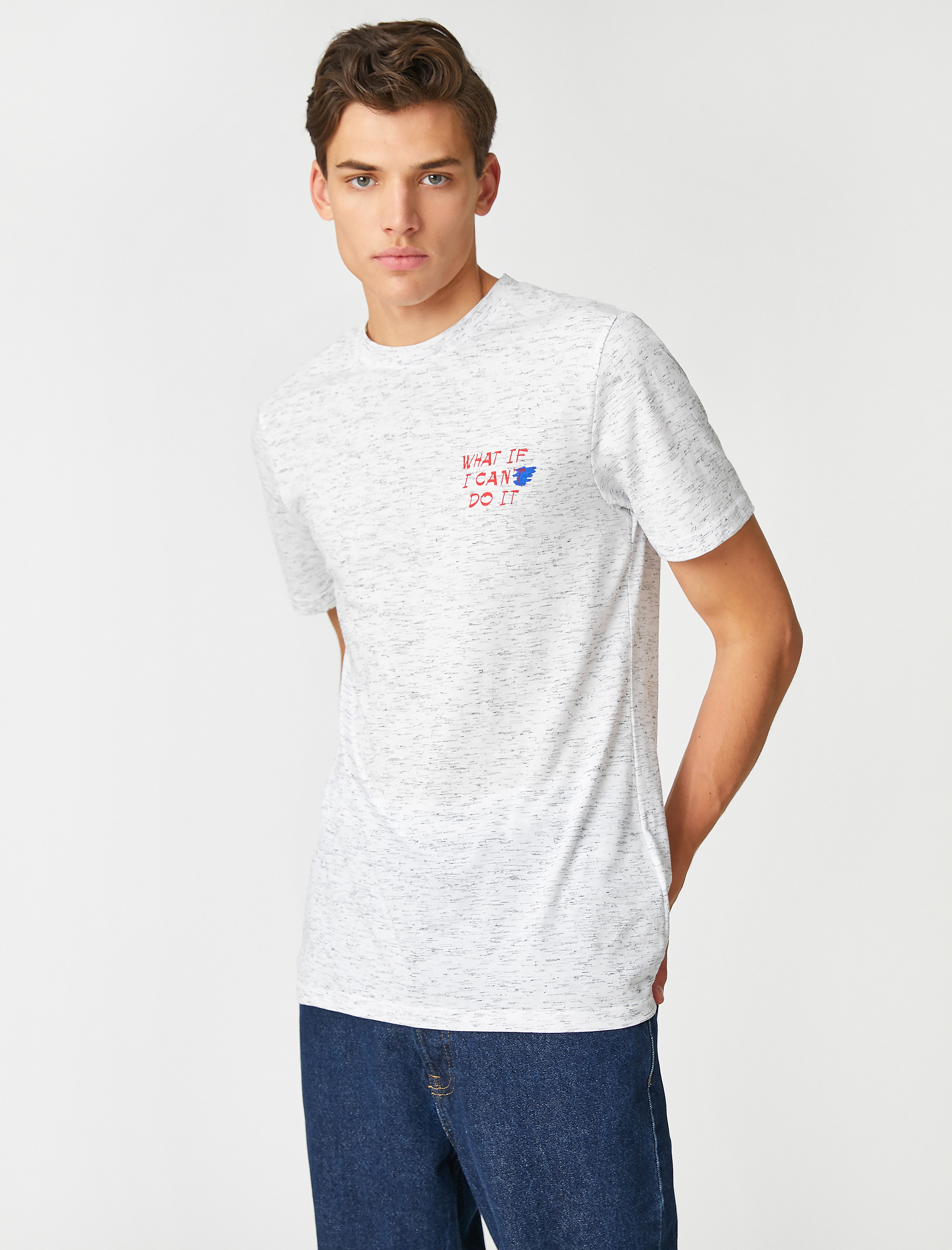   Kırçıllı Tişört Slogan Baskılı Dar Kesim