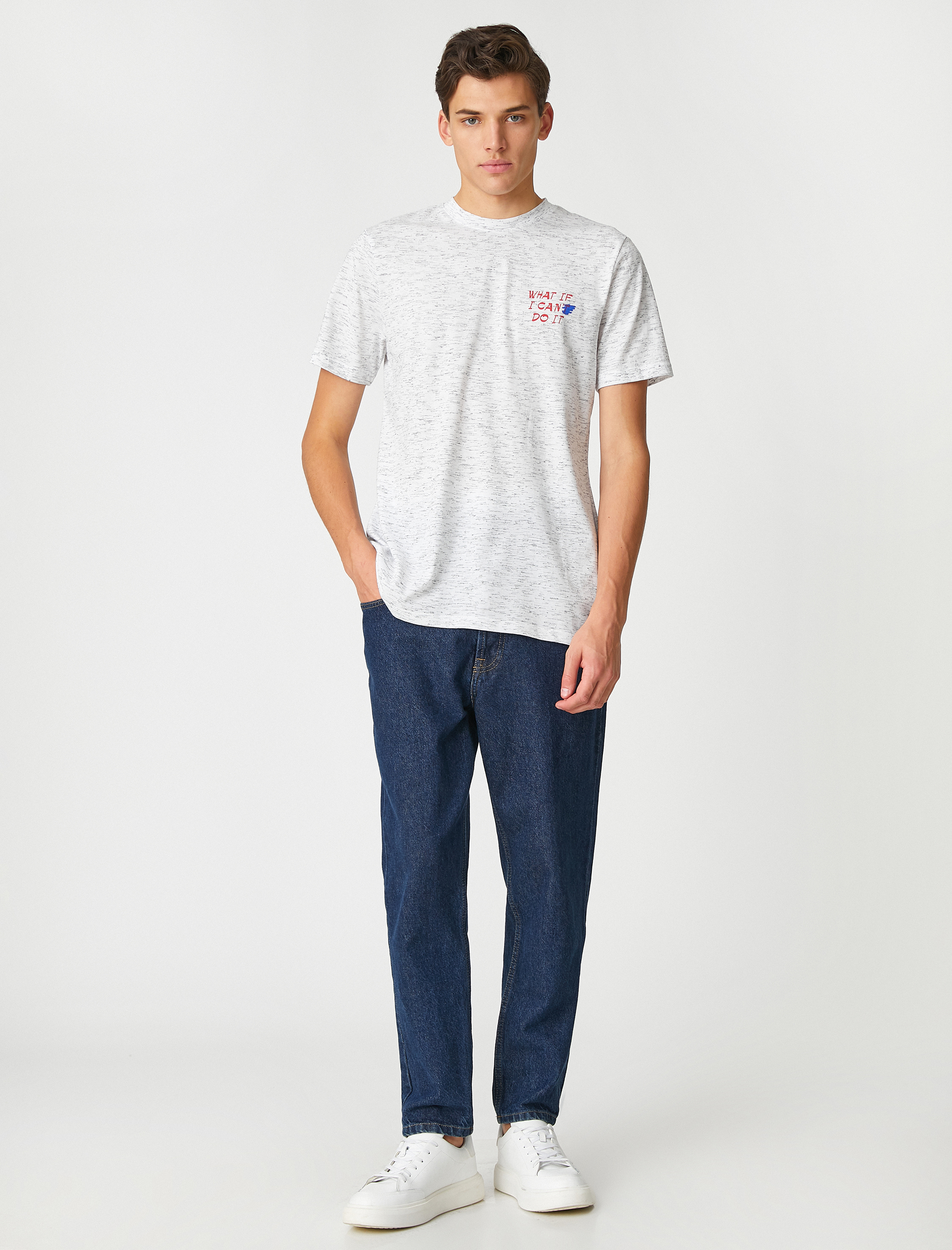   Kırçıllı Tişört Slogan Baskılı Dar Kesim