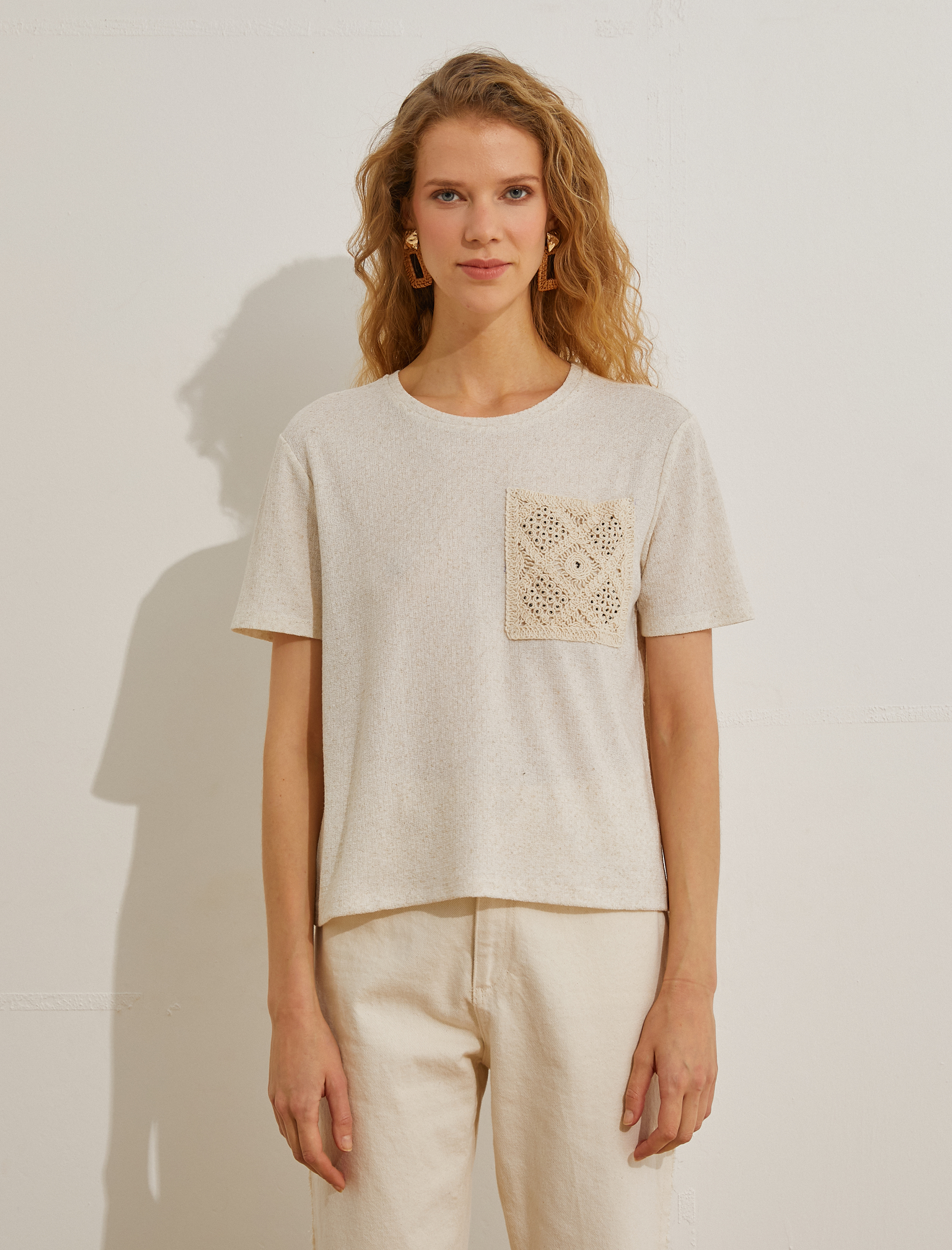   Kroşe Örgü Cepli Tişört Keten Karışımlı