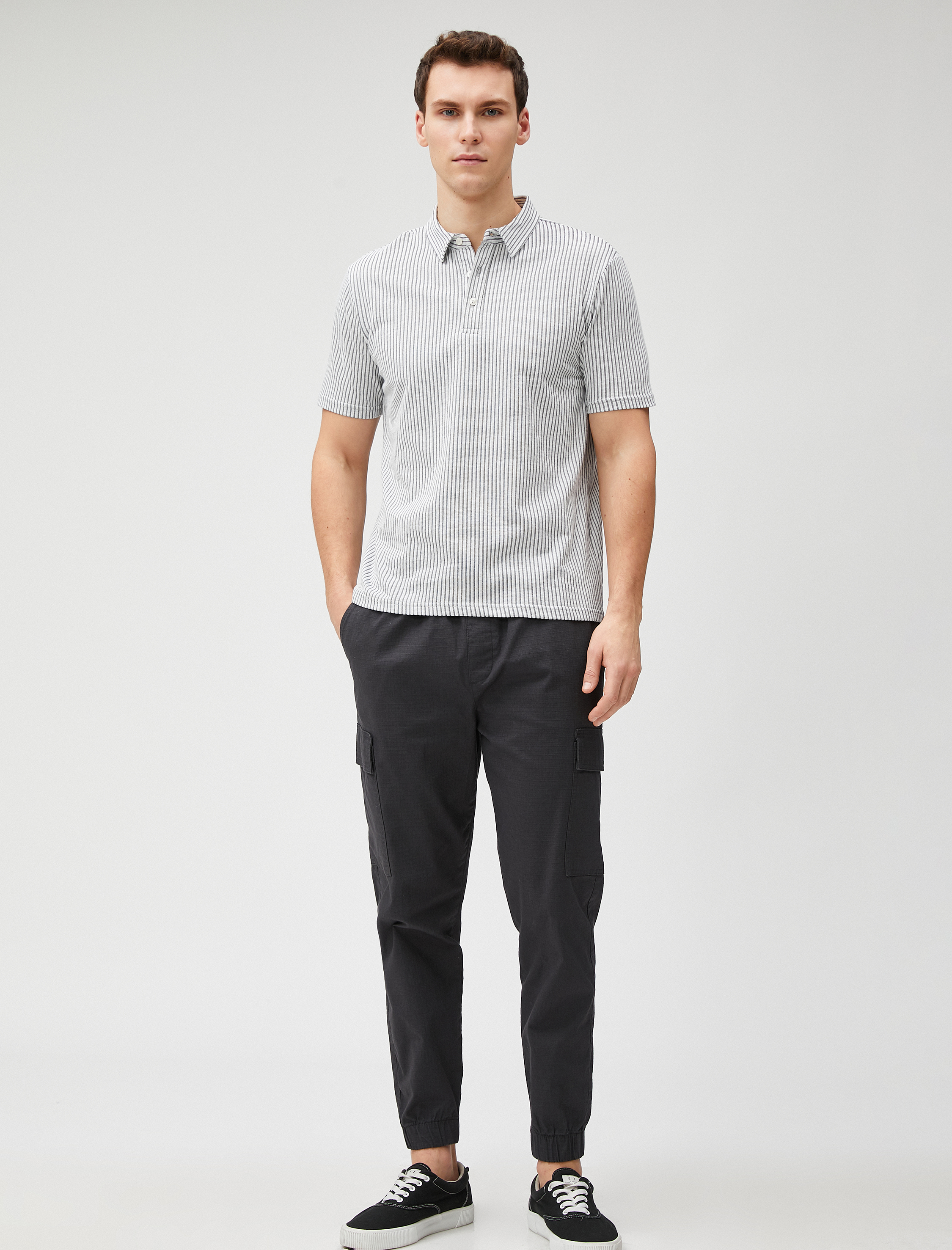   Polo Yaka Tişört Kısa Kollu Pamuklu Düğmeli