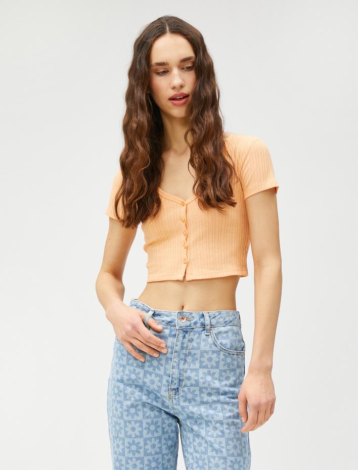  Crop Tişört V Yaka Kısa Kollu Düğmeli