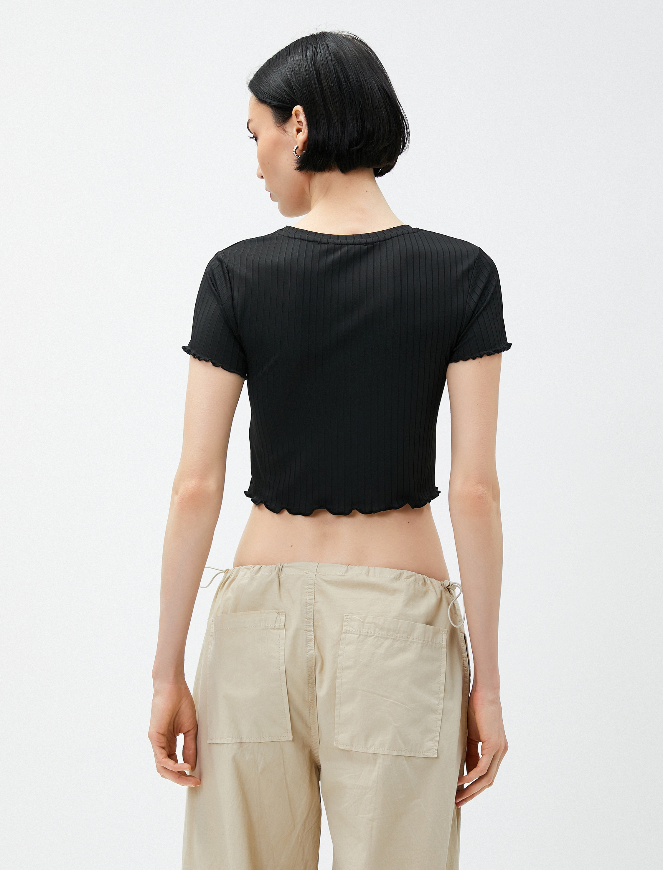   Crop Tişört Fitilli Fırfır Detaylı