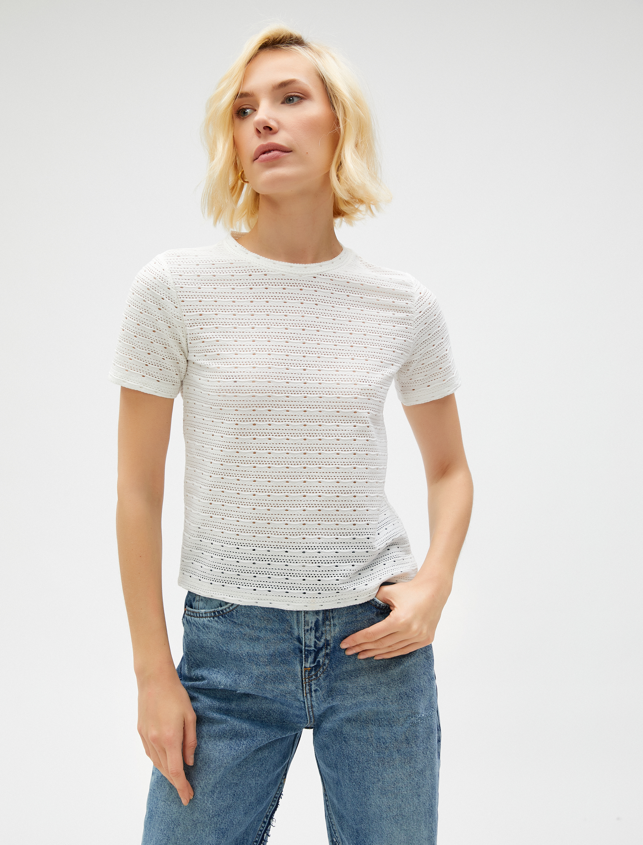   Ajurlu Tişört Kısa Kollu