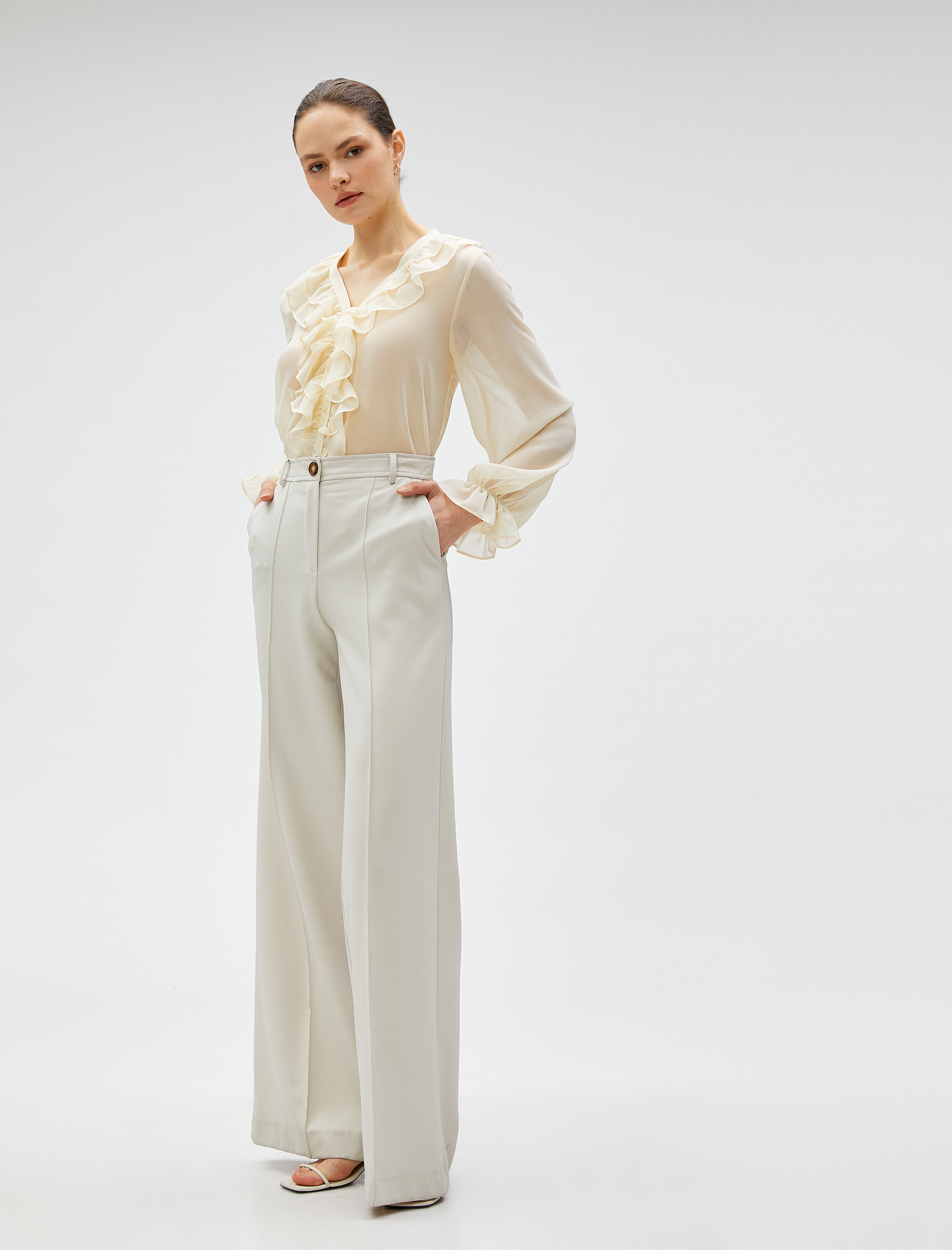   Şifon Gömlek Fırfırlı Uzun Kollu