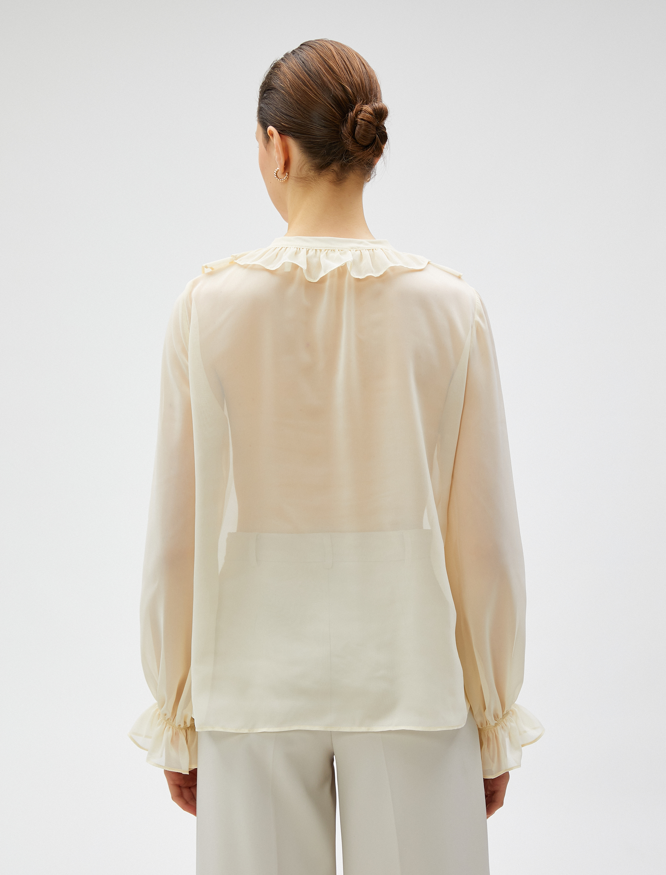   Şifon Gömlek Fırfırlı Uzun Kollu