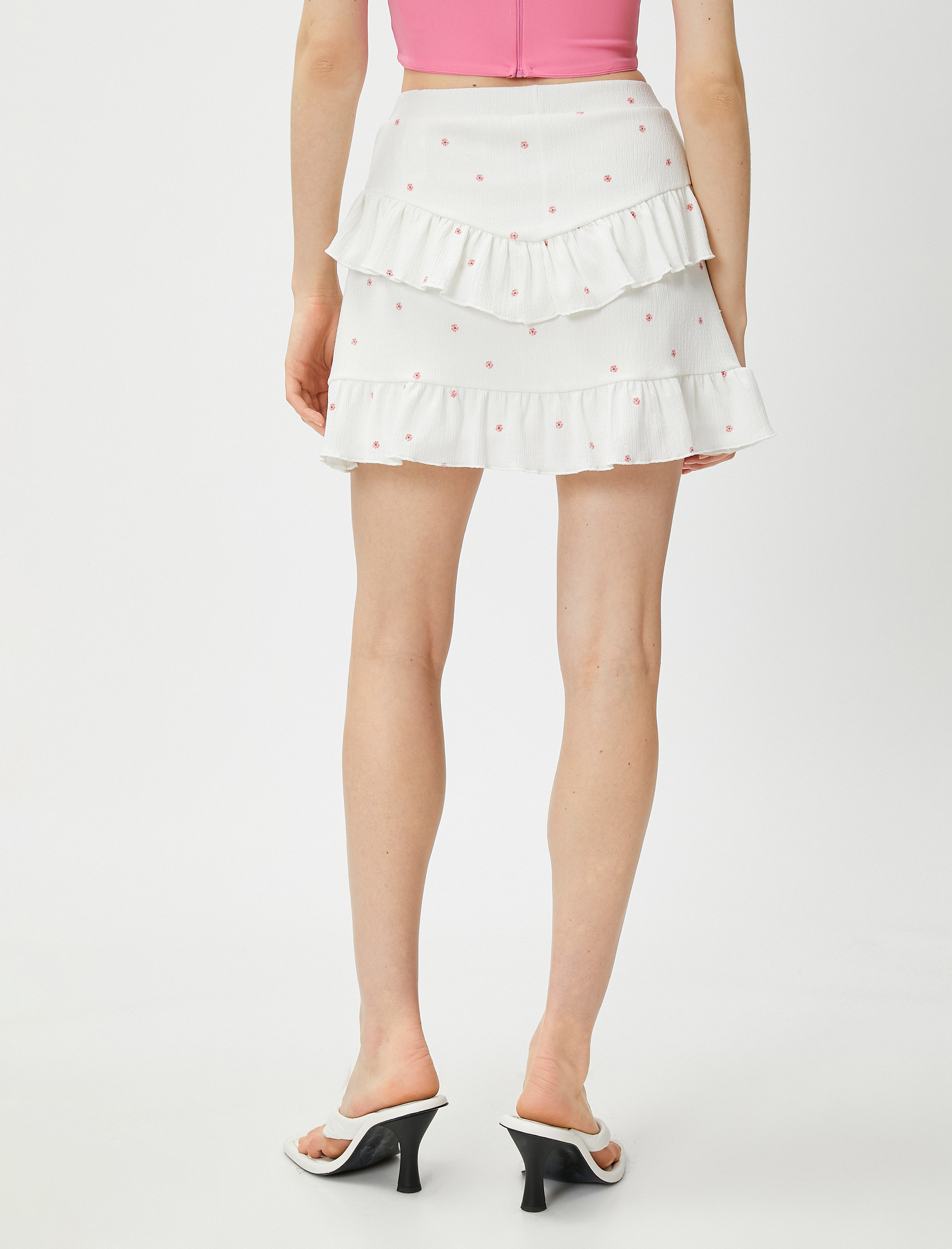   Katlı Mini Etek Çiçek İşlemeli