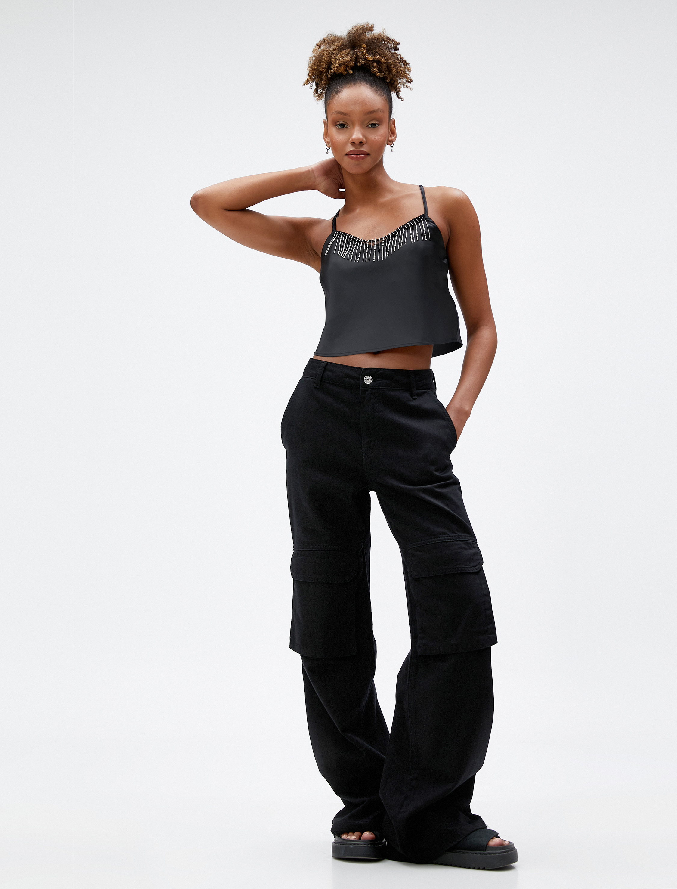   Saten Büstiyer Crop Parlak Taş İşlemeli İnce Askılı