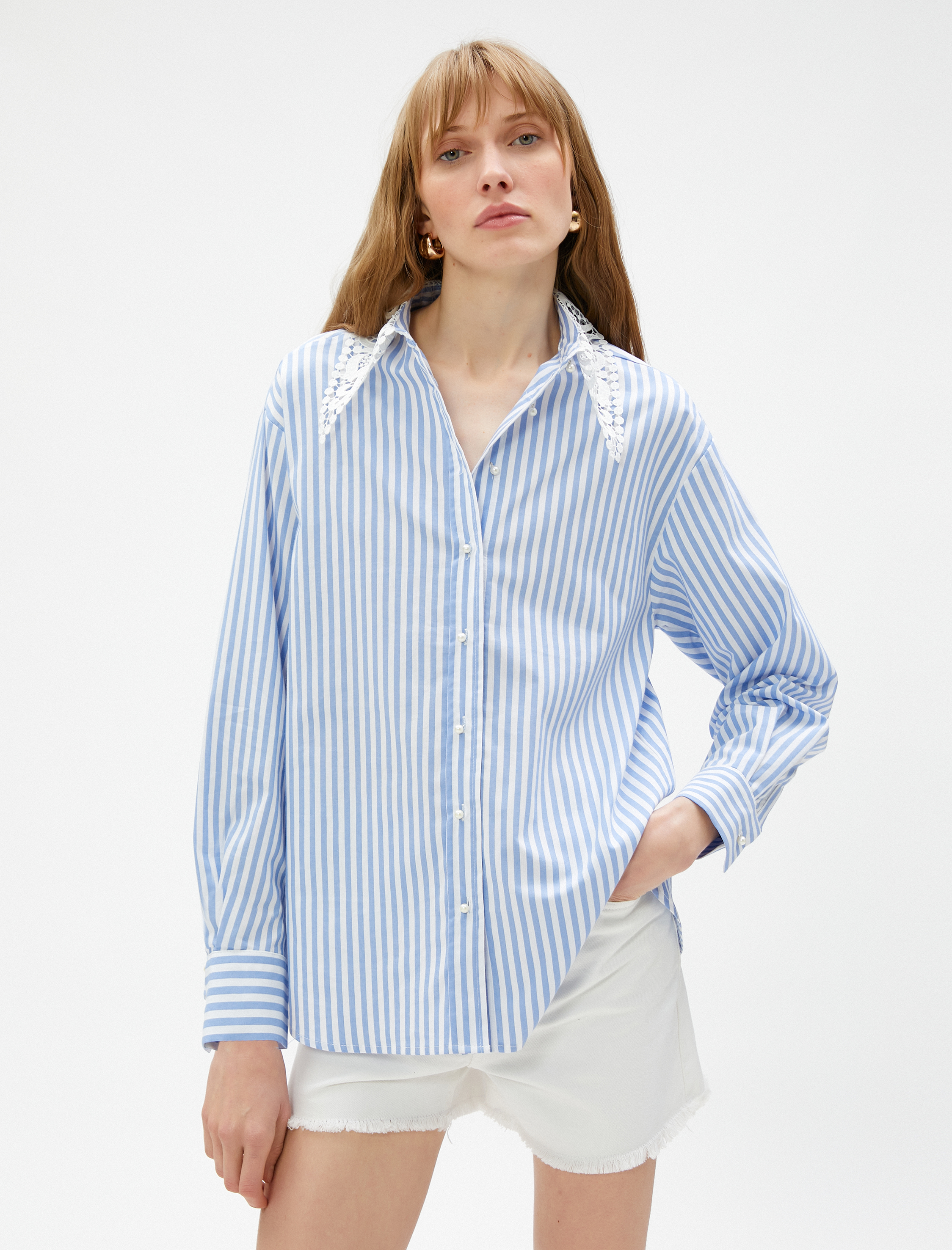   Dantel Yaka Gömlek Uzun Kollu