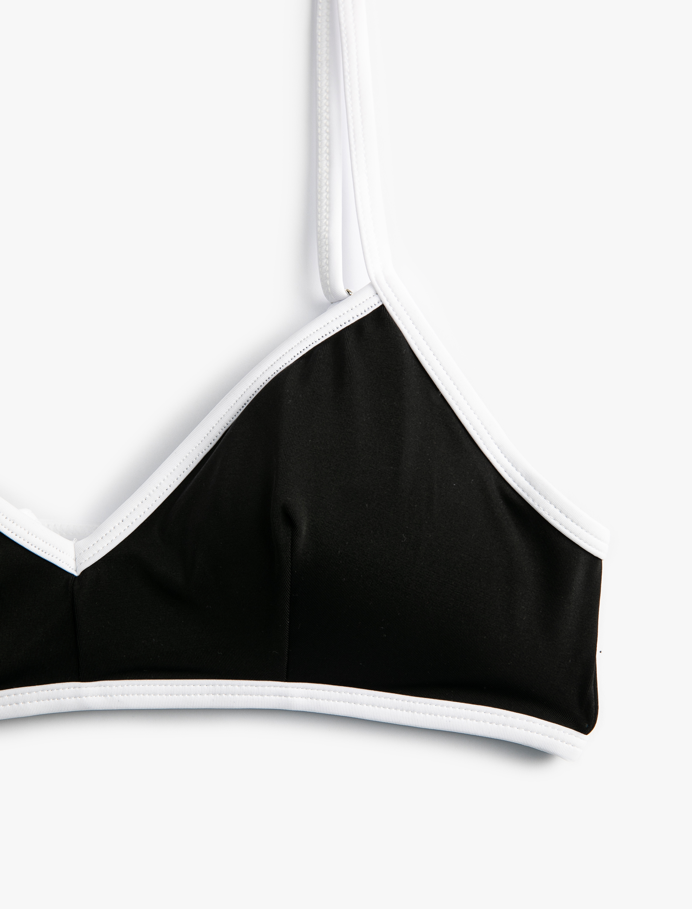   Bikini Üstü Biye Çapraz Bağlama Detaylı Kaplı