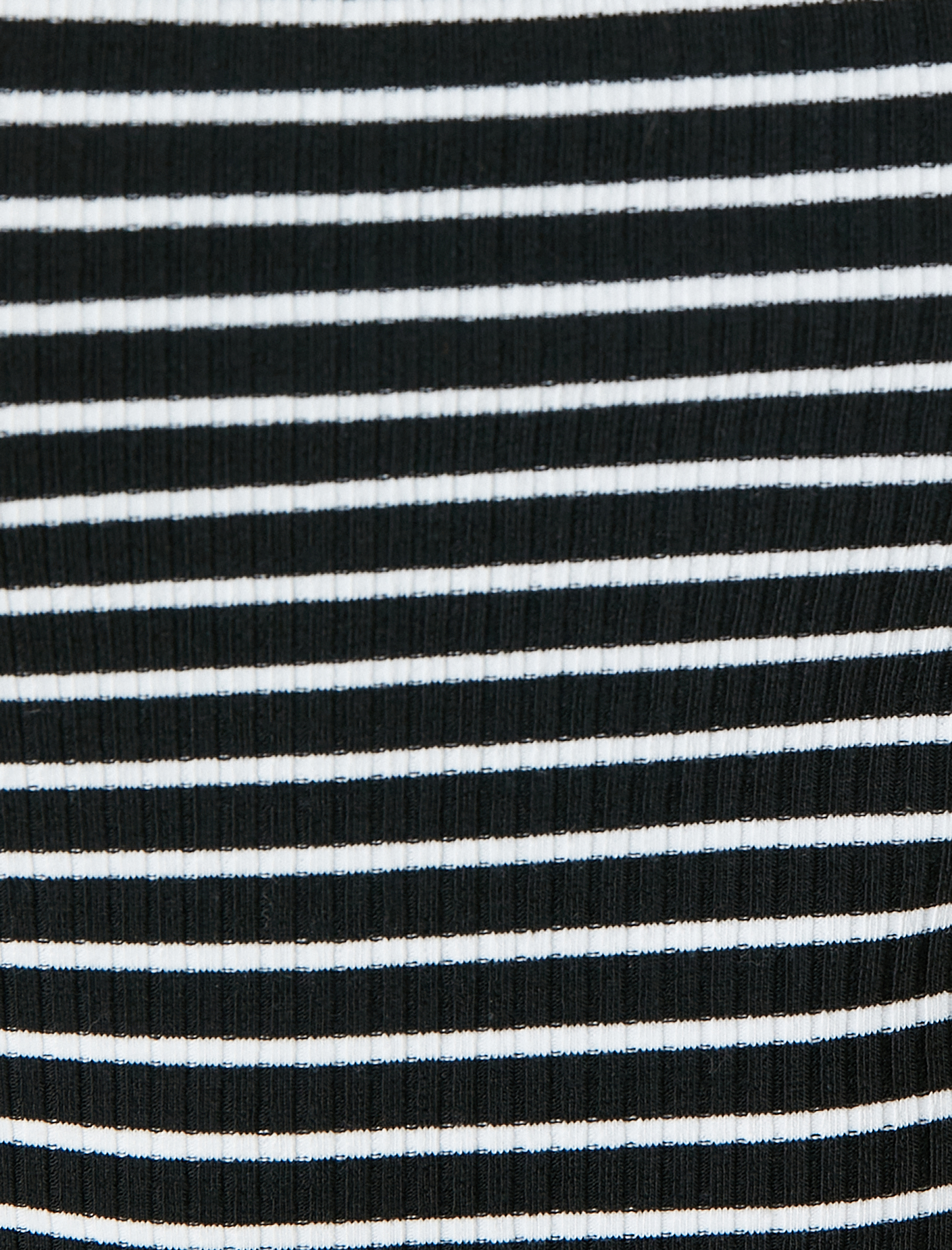   Askılı Atlet U Yaka