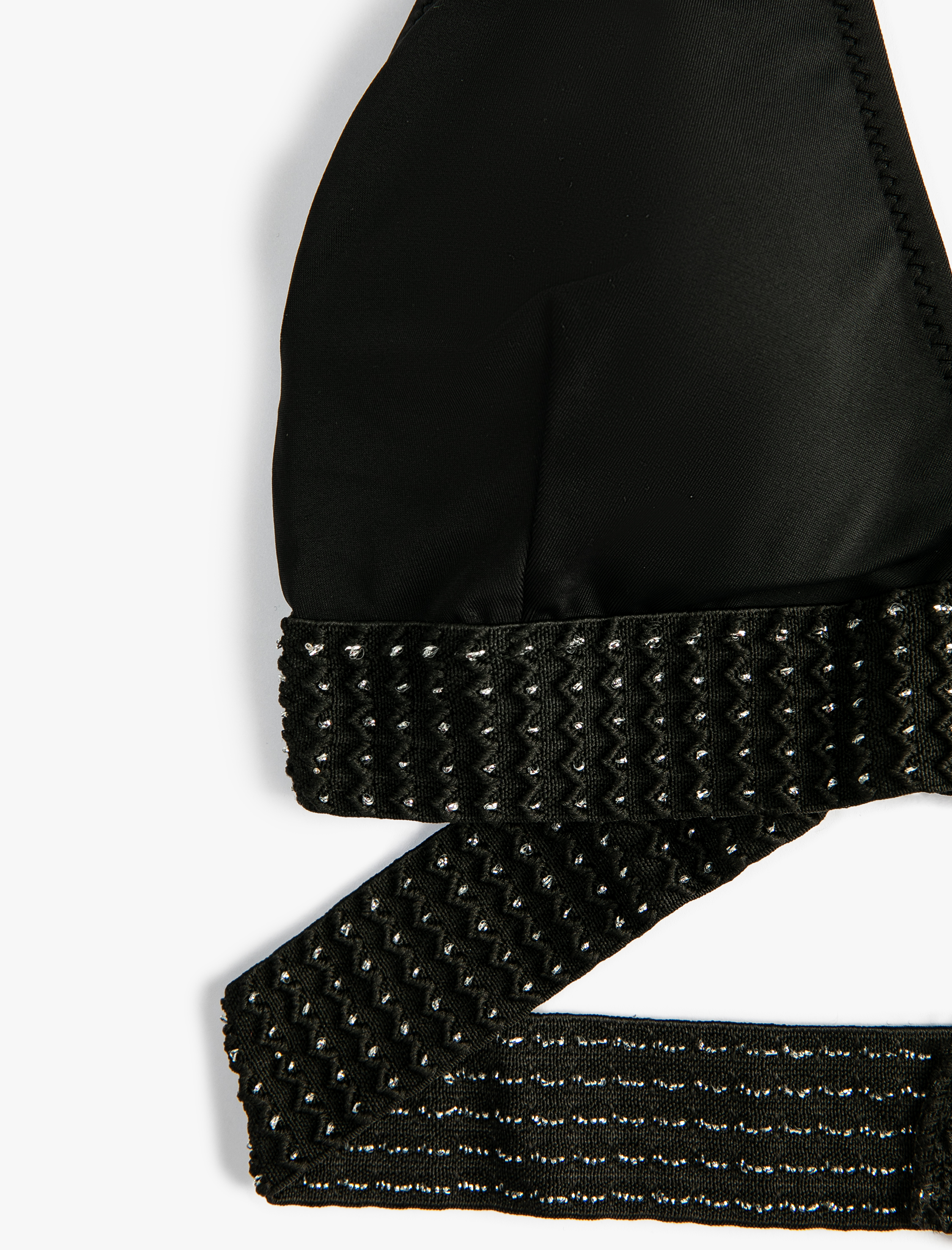   Bralet Bikini Üstü Üçgen Çapraz Nakışlı Kaplı