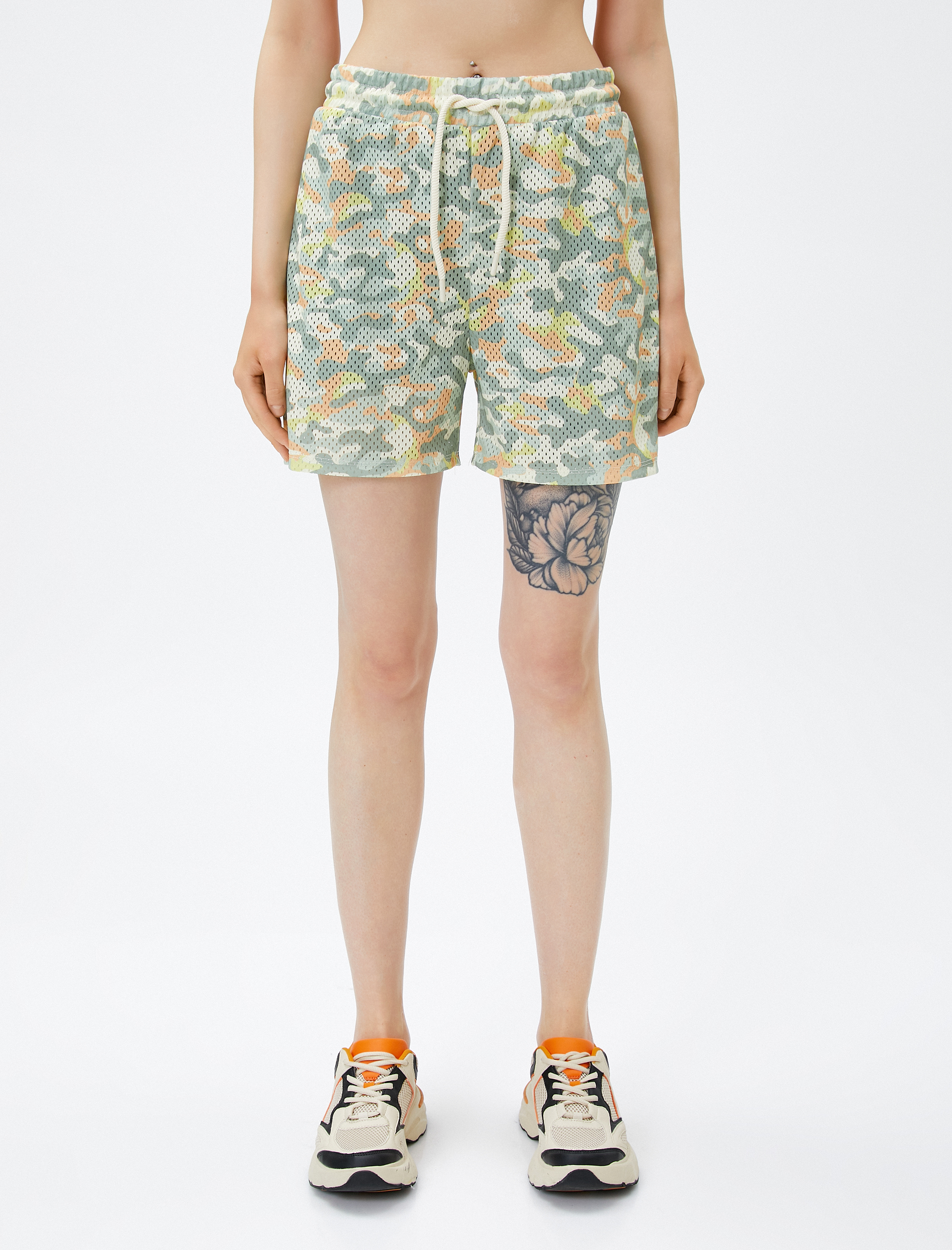   Beli Bağlamalı Kamuflaj Desen Spor Şort